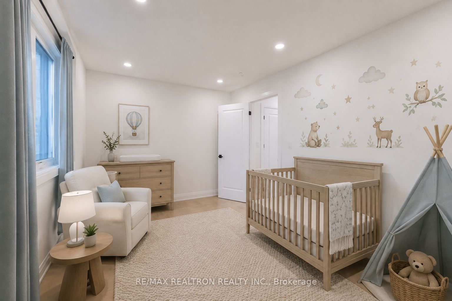 30 Morton Avenue Property Photo 32