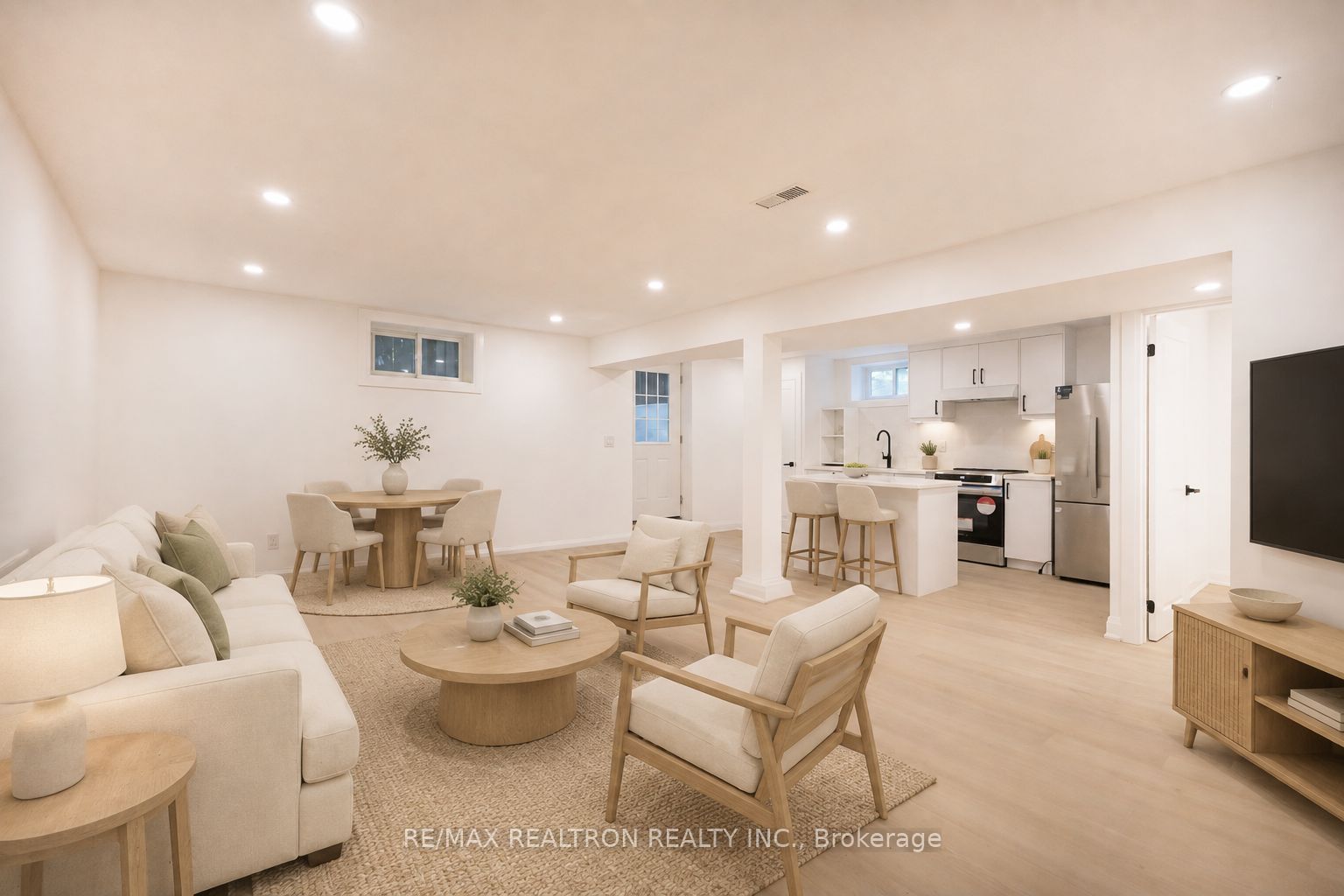 30 Morton Avenue Property Photo 39