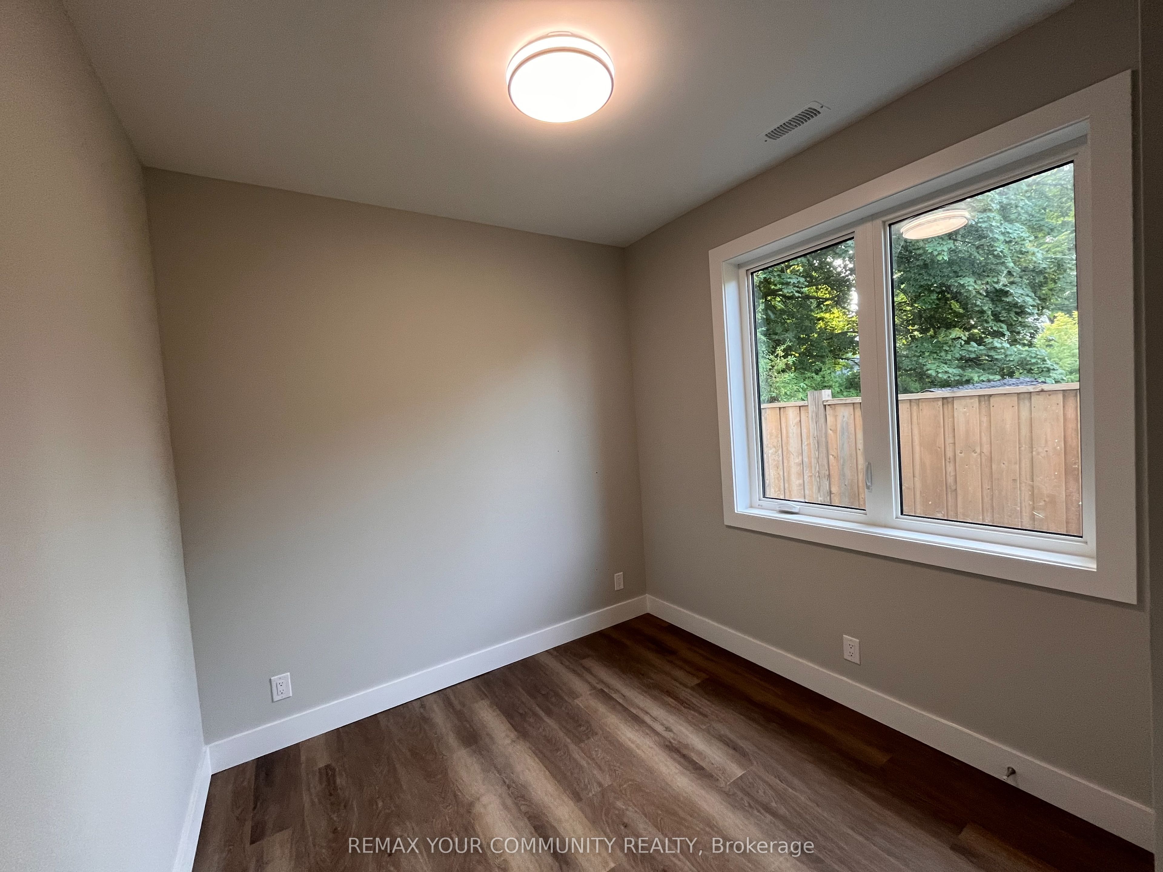 19 Cousins Drive 3 Property Photo 6