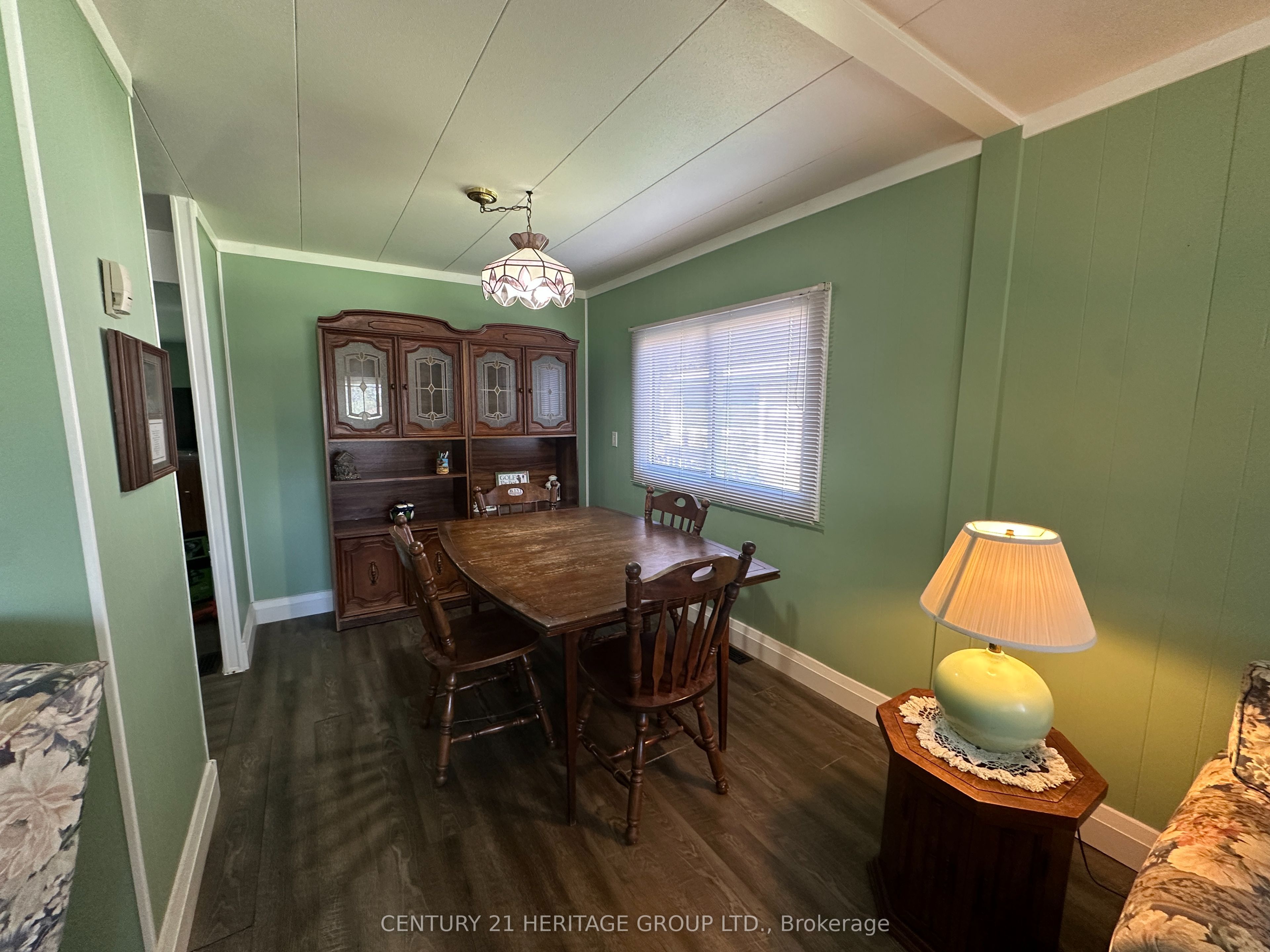 11 Maple Court Property Photo 10