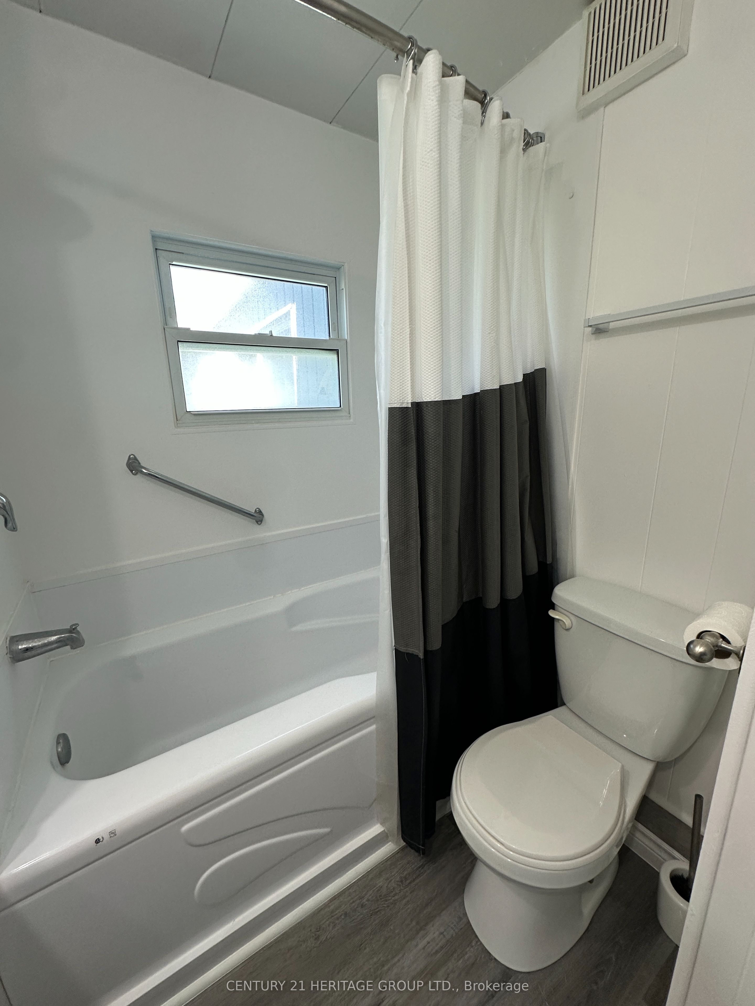11 Maple Court Property Photo 22