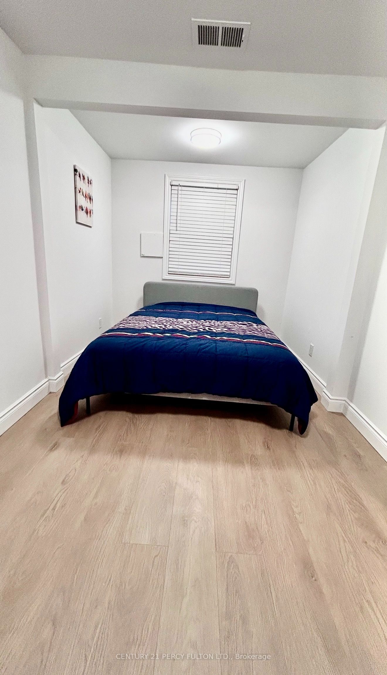 242 Simcoe Avenue Property Photo 11