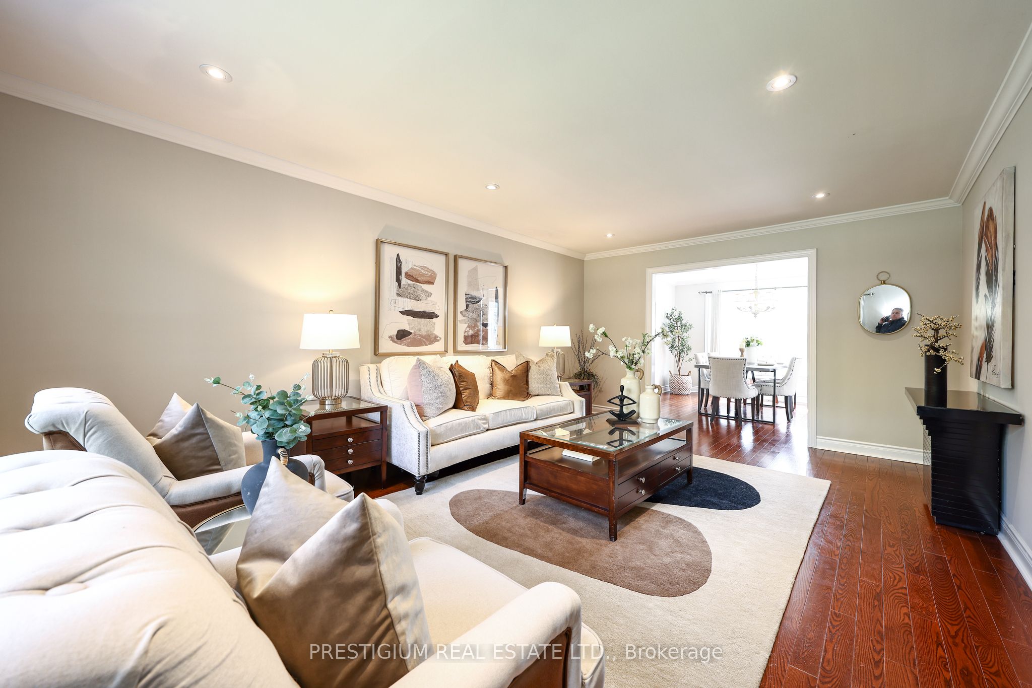 61 Addington Square Property Photo 10