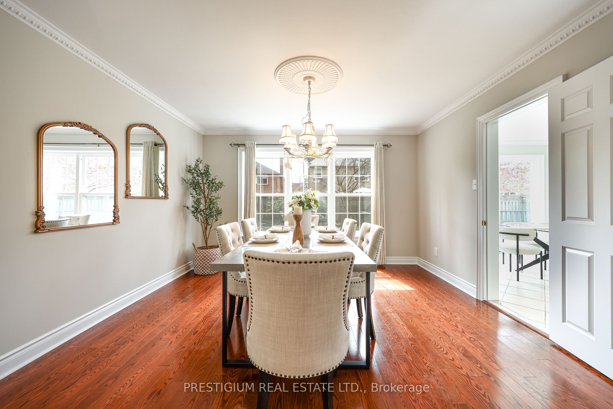 61 Addington Square Property Photo 14