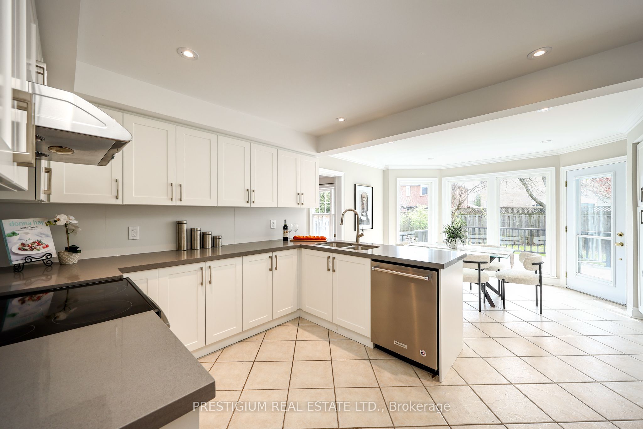 61 Addington Square Property Photo 19