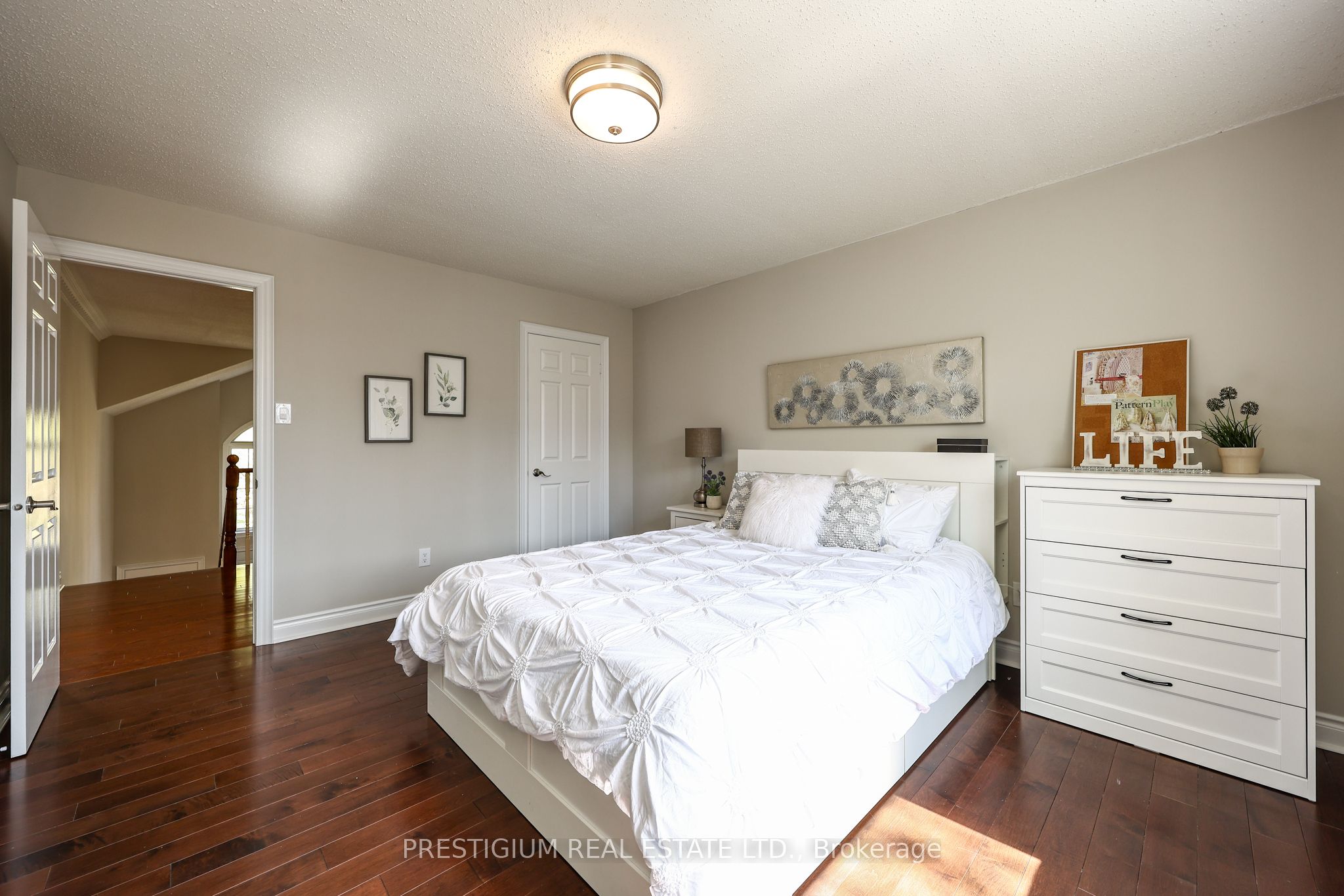 61 Addington Square Property Photo 26