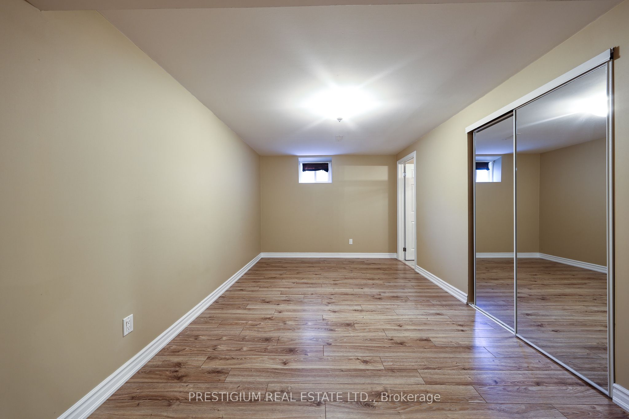 61 Addington Square Property Photo 31