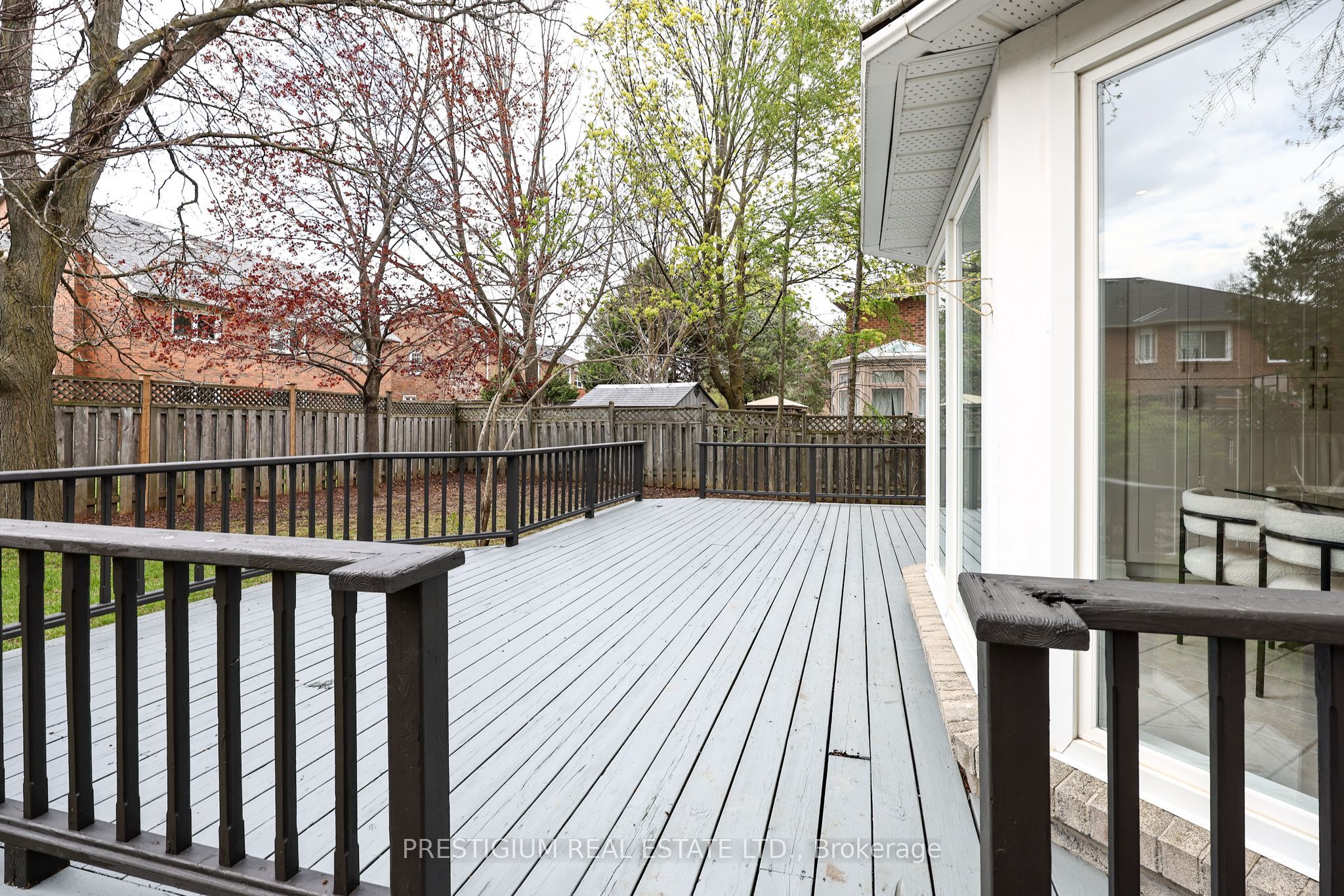 61 Addington Square Property Photo 40