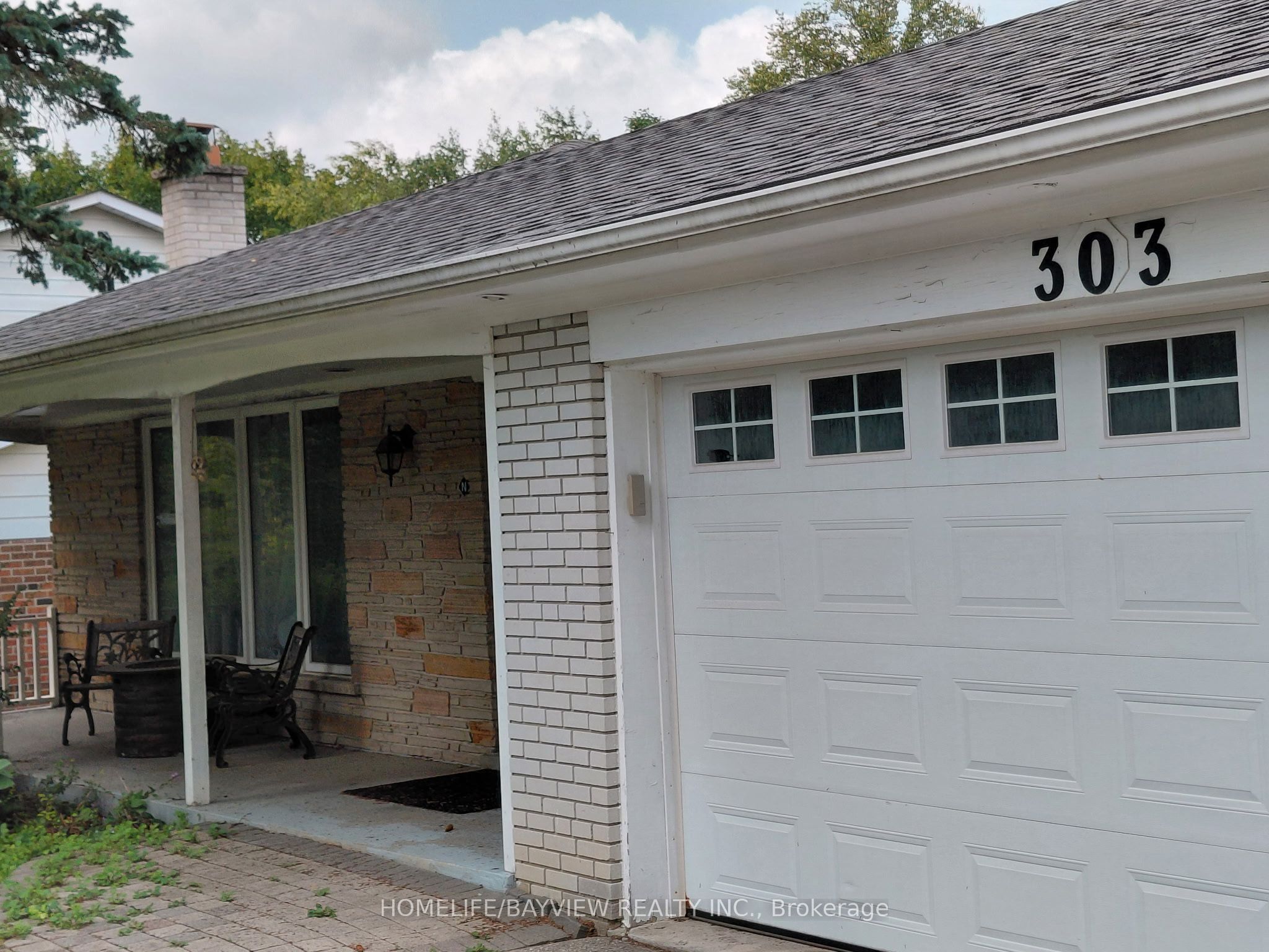 303 Millard(main Level) Avenue Property Photo 2
