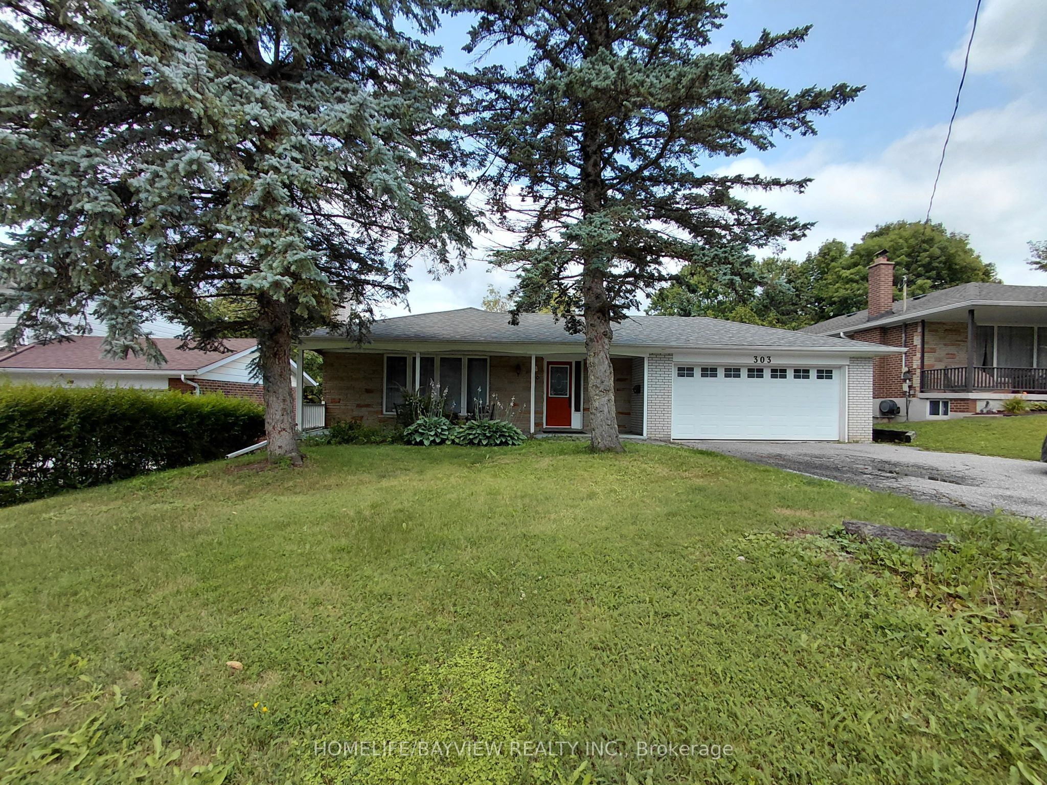 303 Millard(main Level) Avenue Property Photo 10