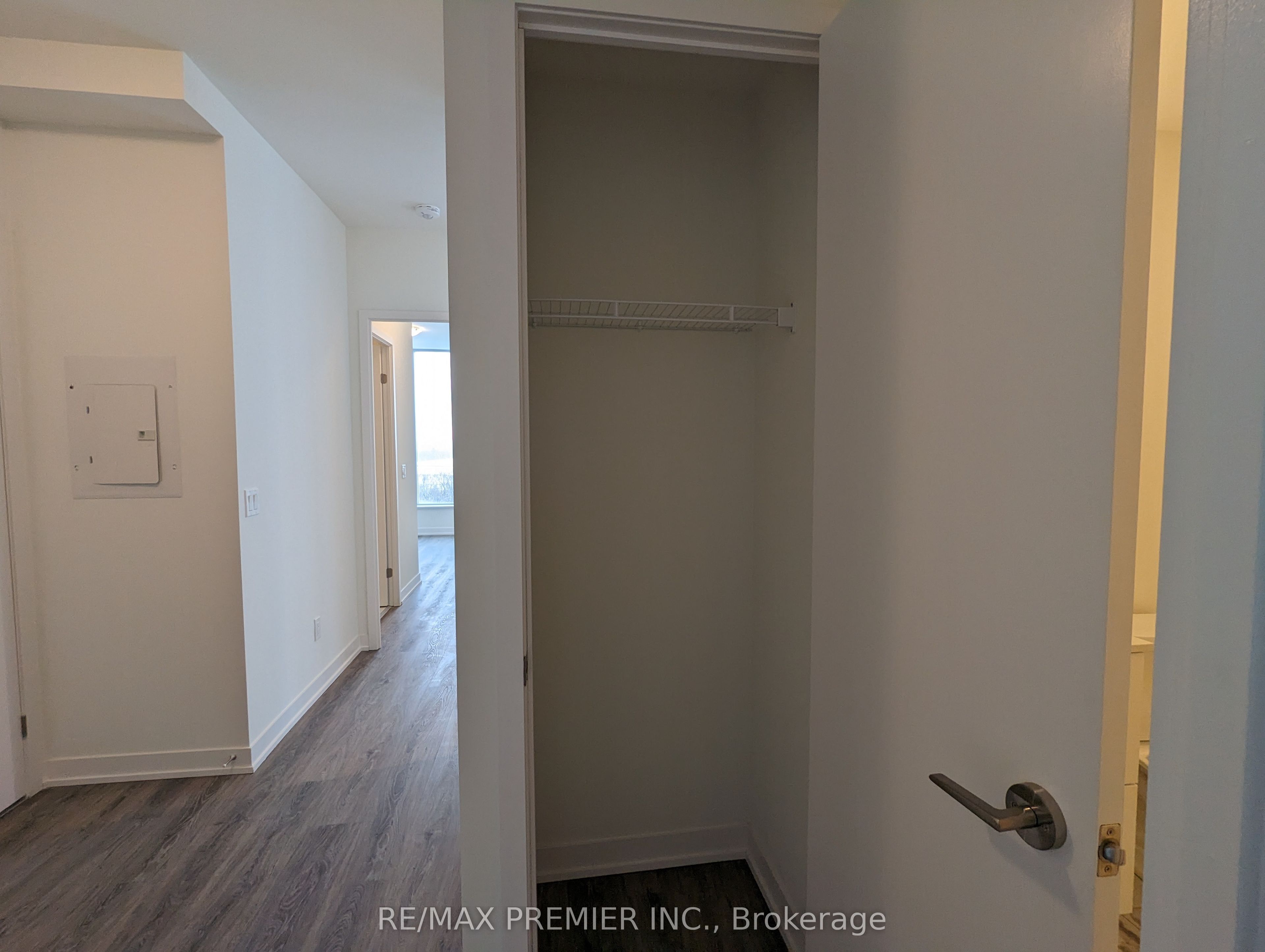 6 David Eyer Road 811 Property Photo 4