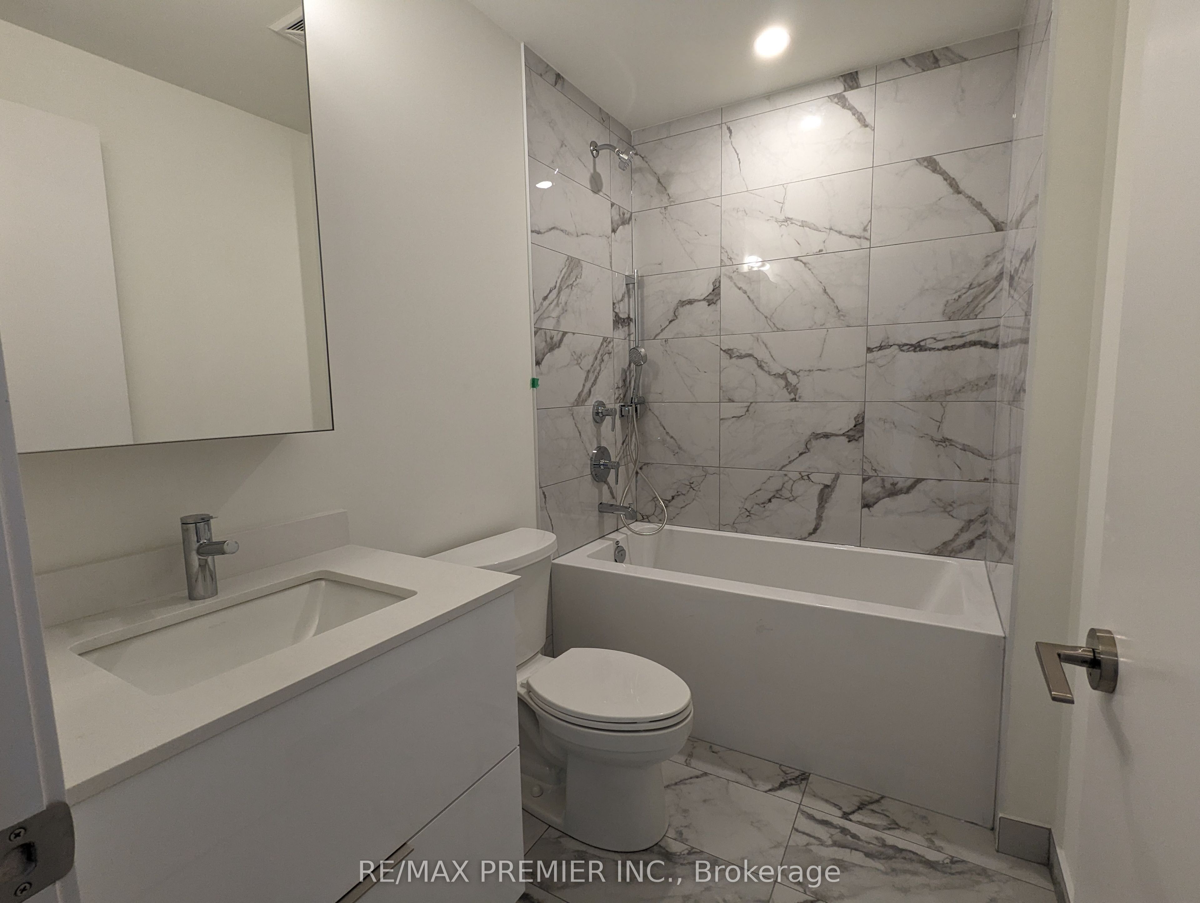 6 David Eyer Road 811 Property Photo 13