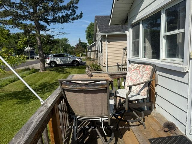 240 Pine Beach Drive Property Photo 24