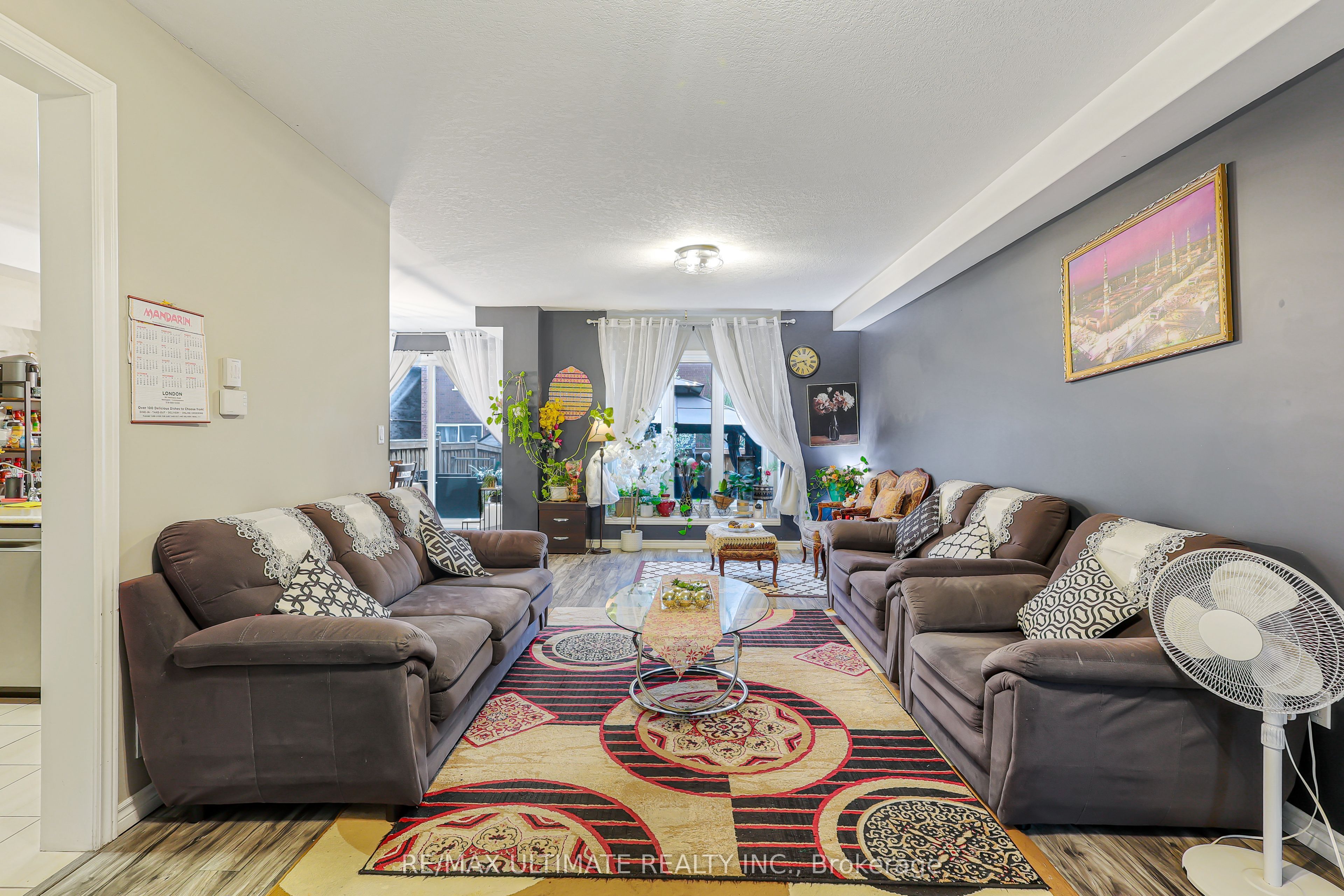 42 Walker Boulevard Property Photo 8