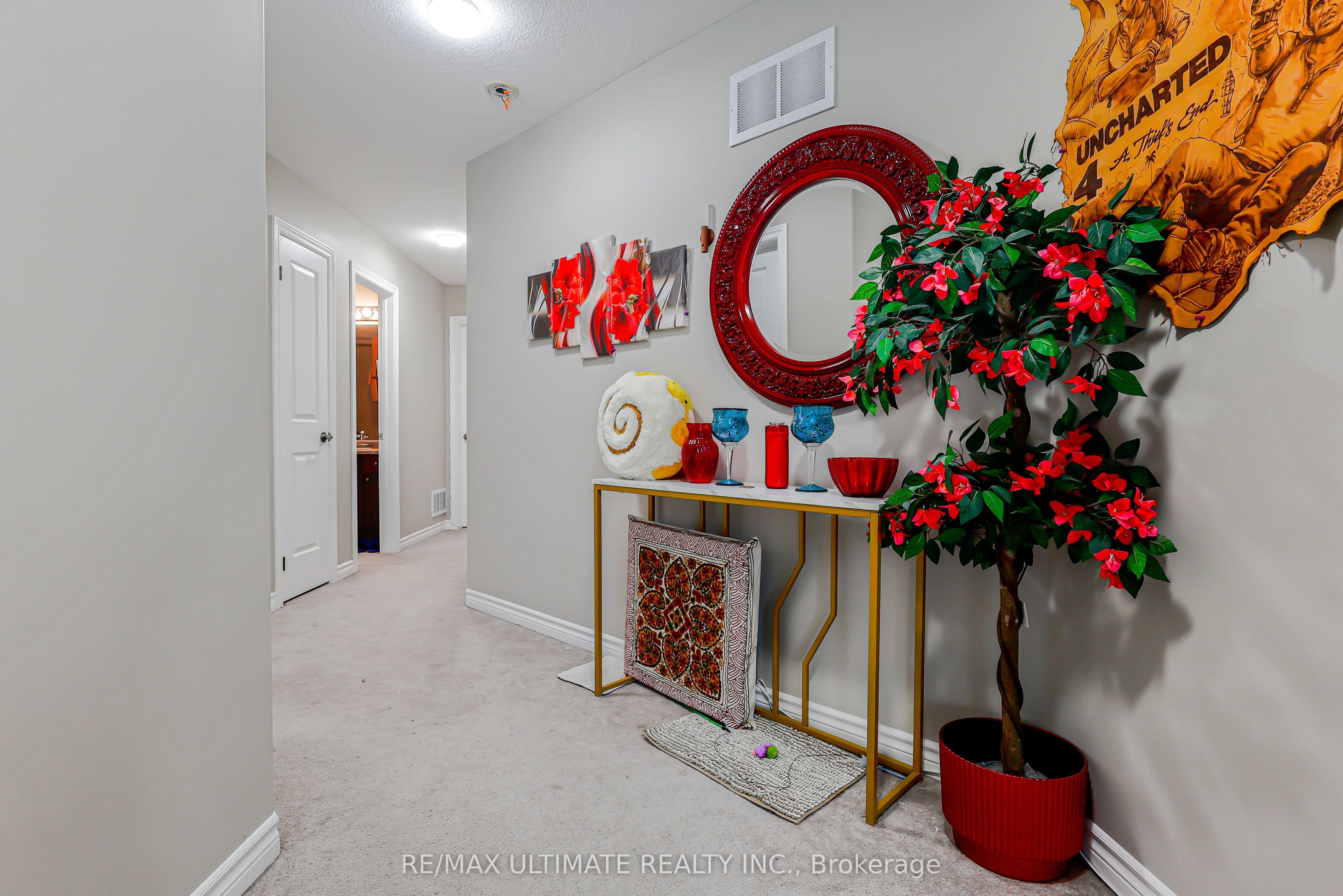 42 Walker Boulevard Property Photo 15