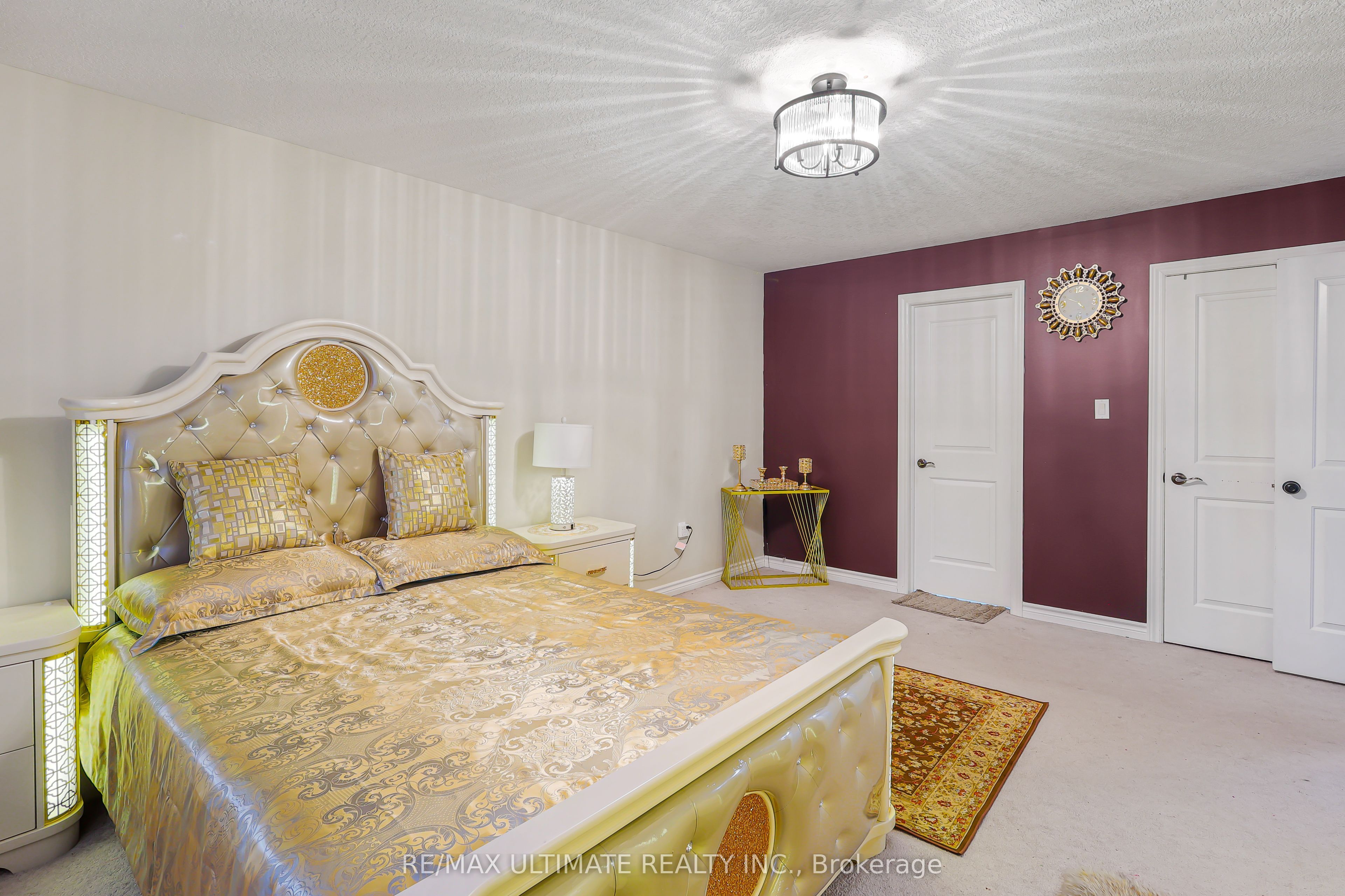 42 Walker Boulevard Property Photo 18