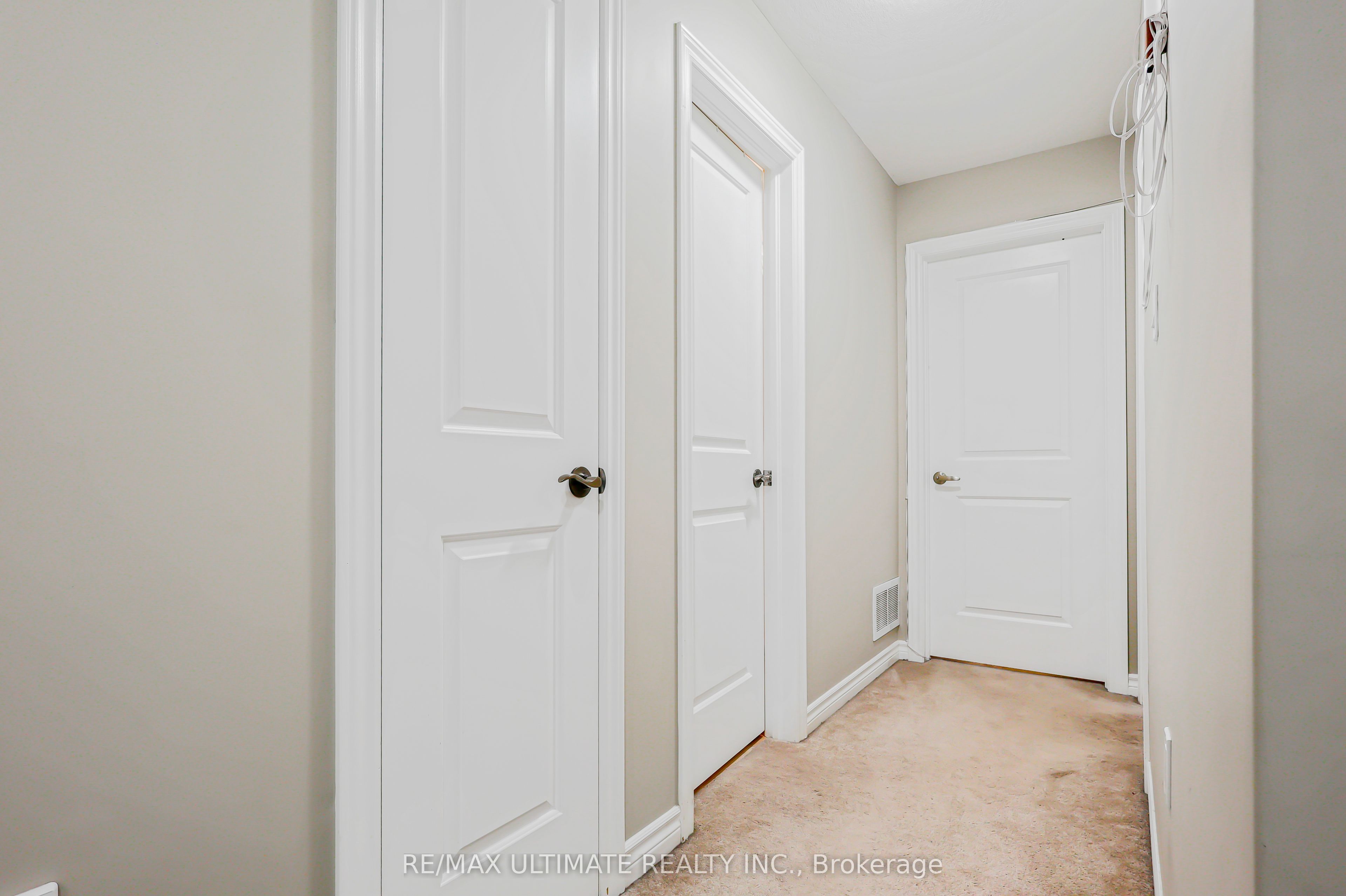 42 Walker Boulevard Property Photo 23
