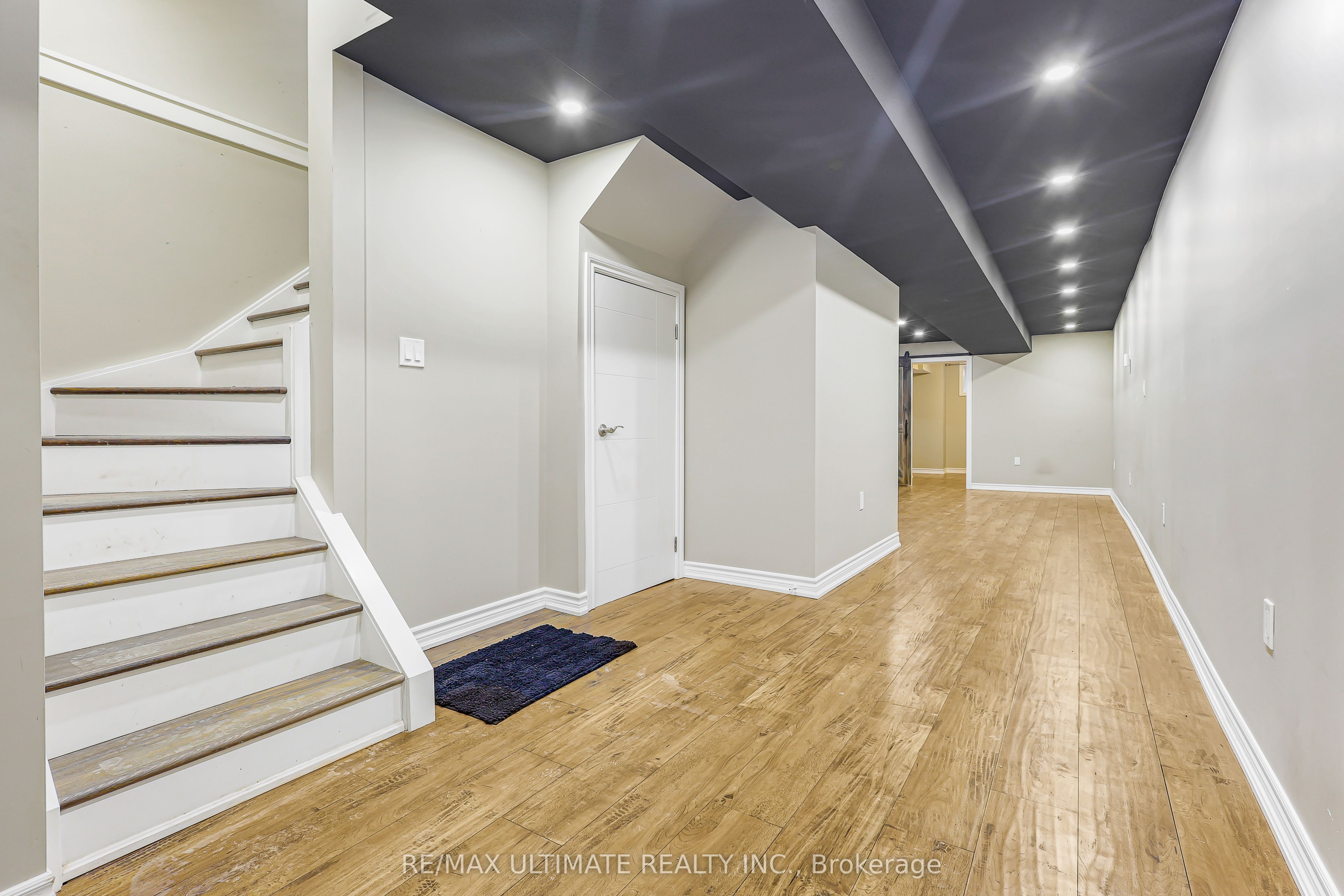 42 Walker Boulevard Property Photo 30