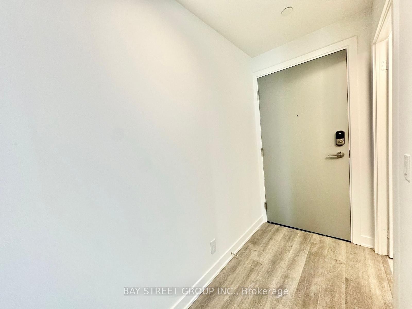 1 Promenade Circle 908b Property Photo 2