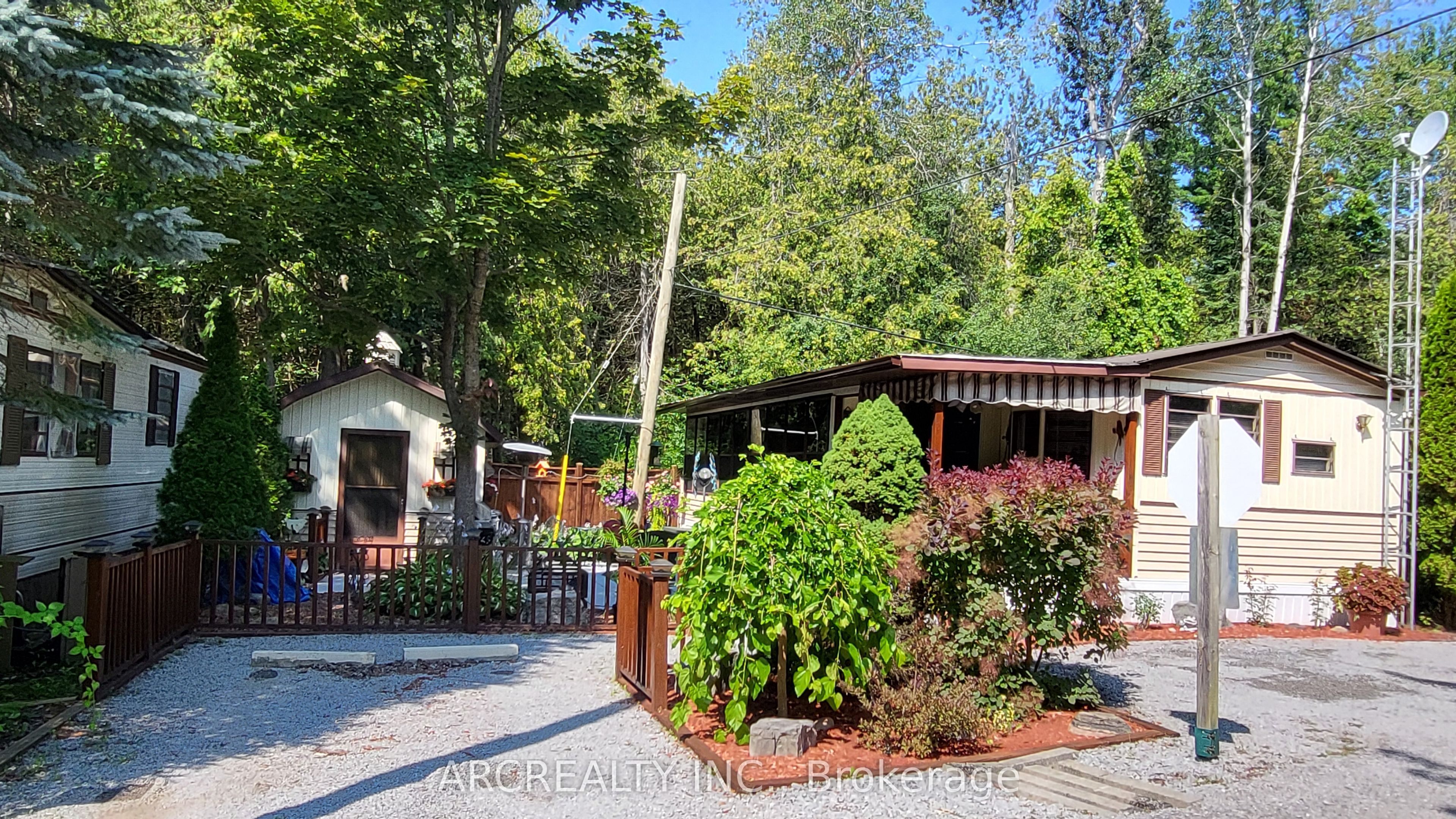 27 Horseshoe Circle Property Photo 5