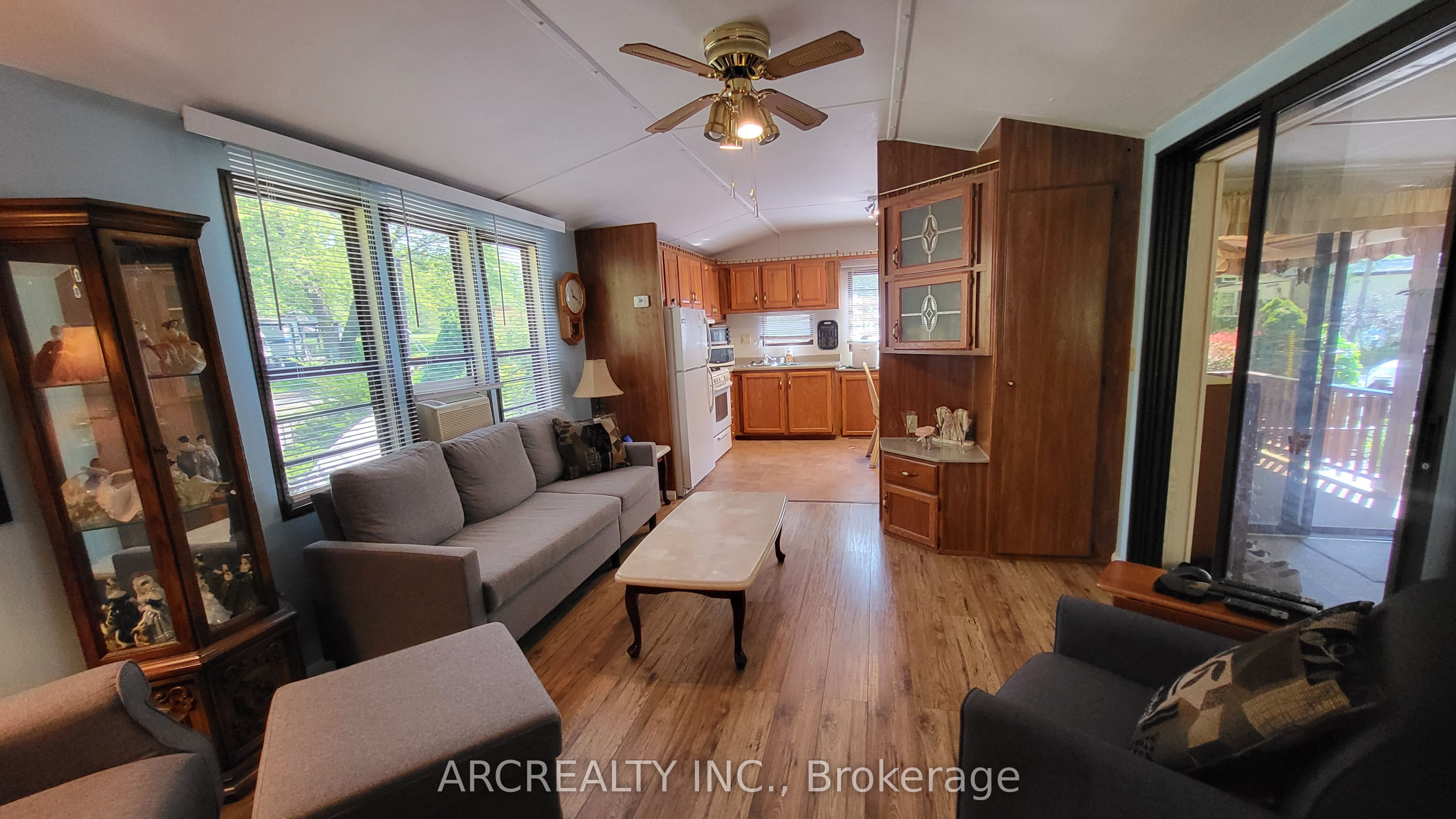 27 Horseshoe Circle Property Photo 13