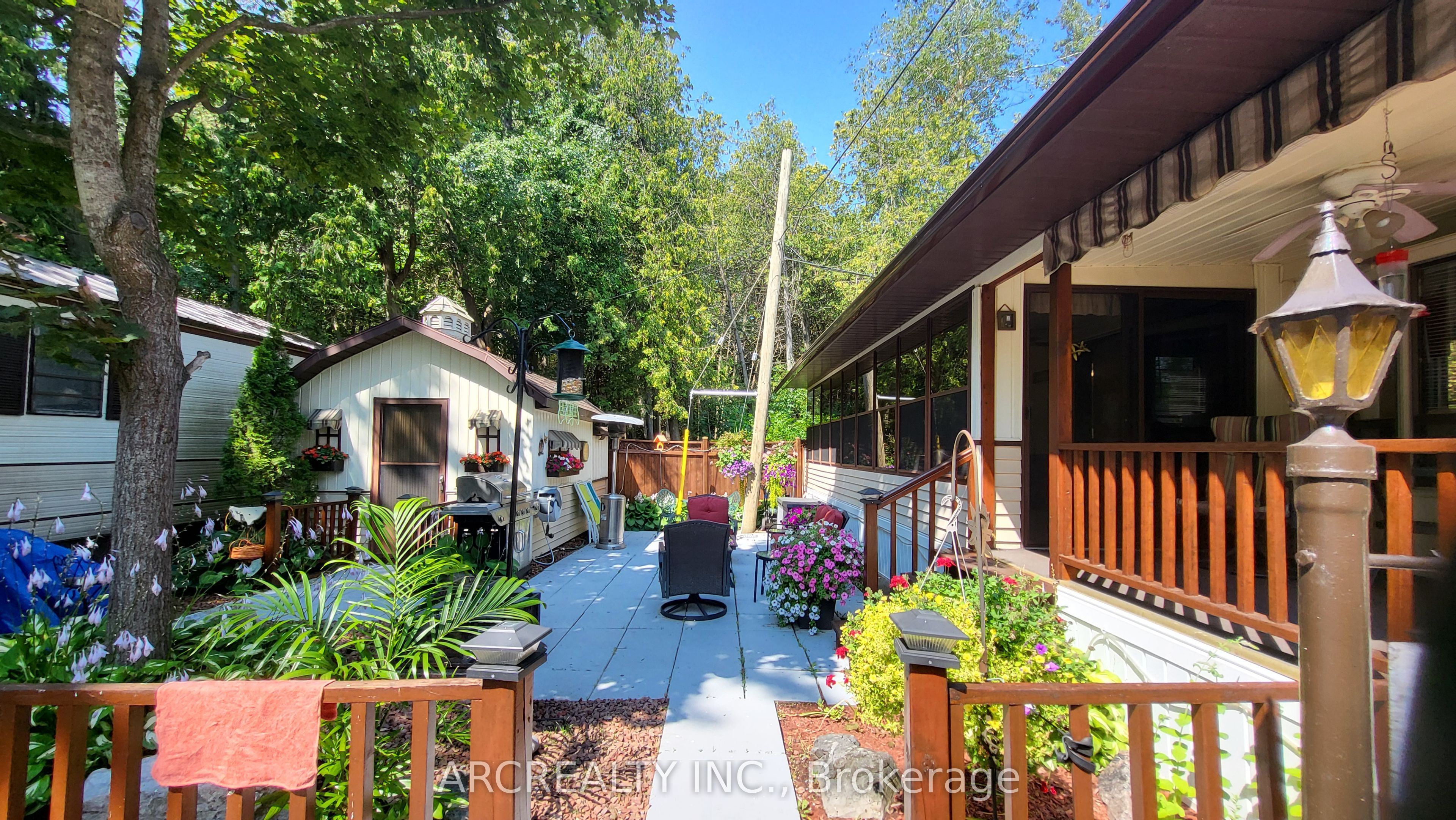 27 Horseshoe Circle Property Photo 25