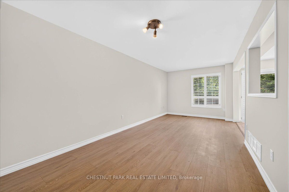 241 Banbrooke Crescent Property Photo 10