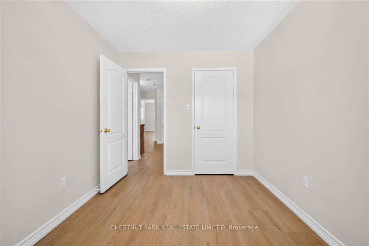 241 Banbrooke Crescent Property Photo 27