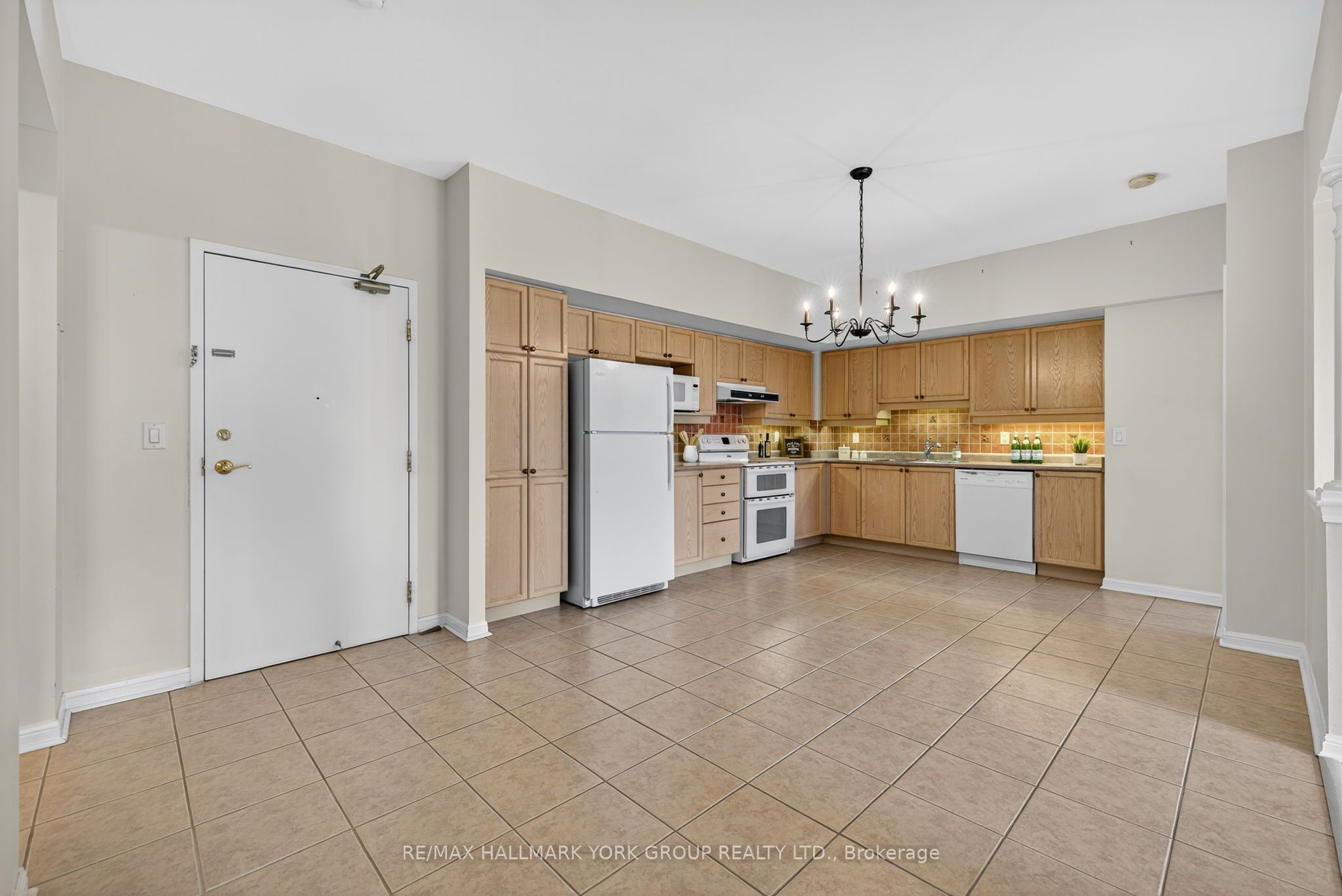 2500 Rutherford Road 509 Property Photo 11