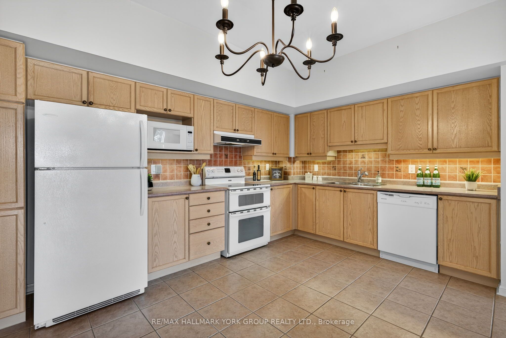 2500 Rutherford Road 509 Property Photo 12
