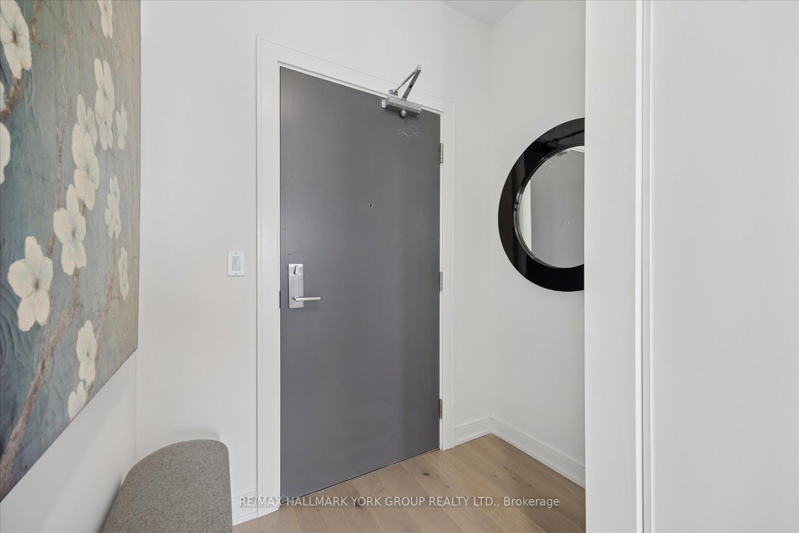705 Davis Drive 1503 Property Photo 6