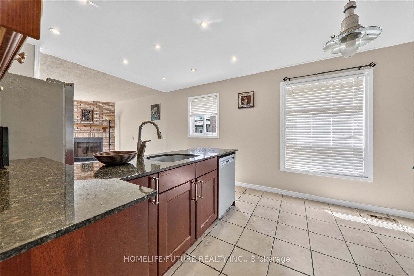 63 Chloe Crescent Property Photo 16