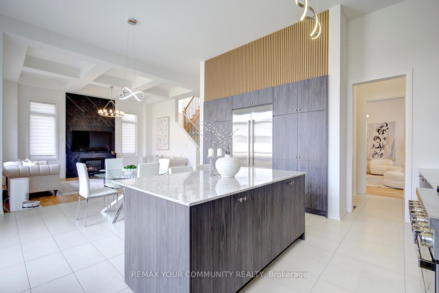 96 Bond Crescent Property Photo 21