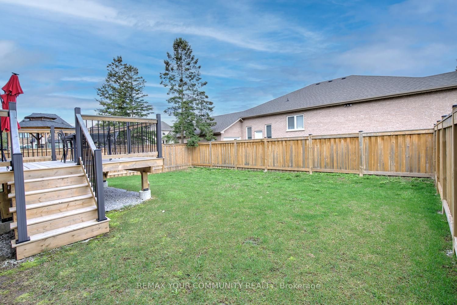 96 Bond Crescent Property Photo 48