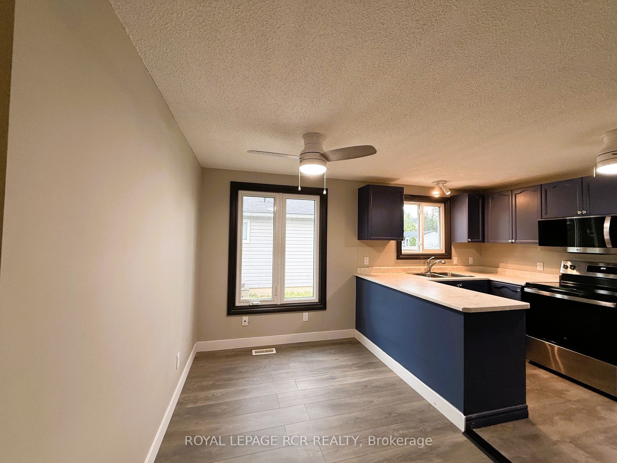 38 Royal Oak Drive Property Photo 15