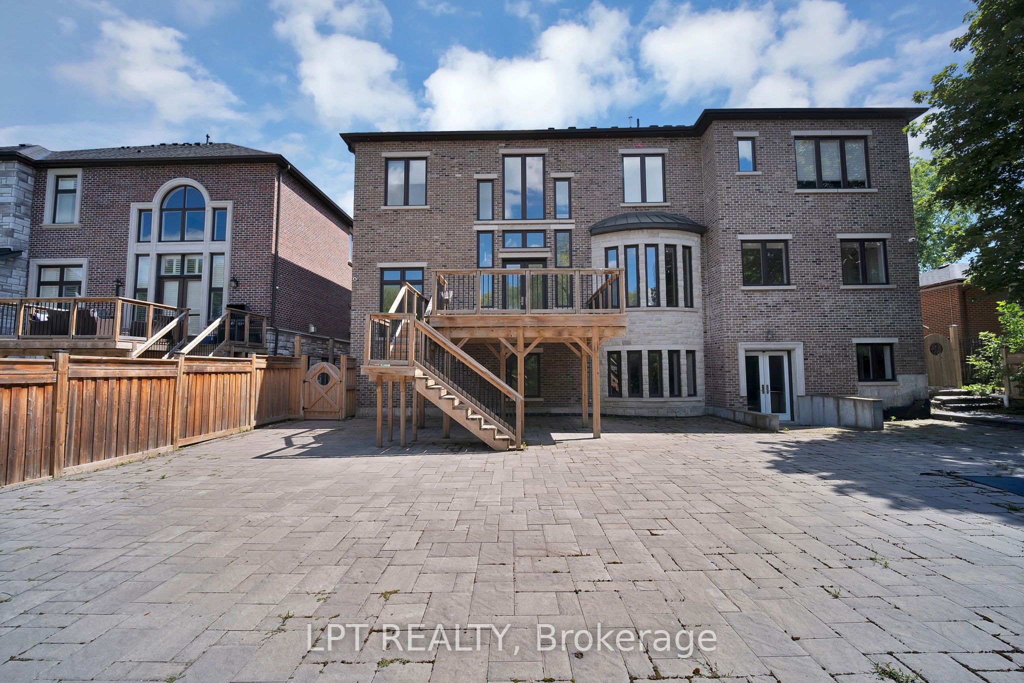 2 Poplar Drive Property Photo 46