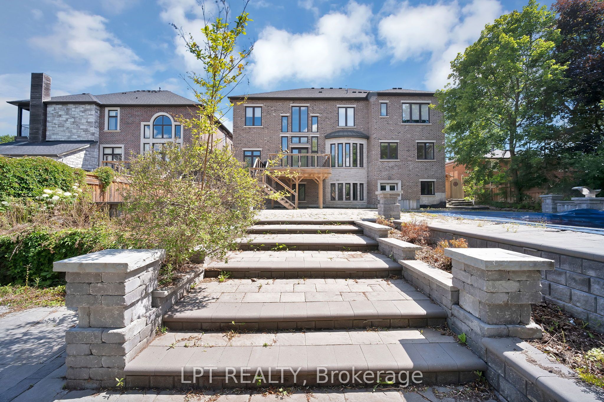 2 Poplar Drive Property Photo 47