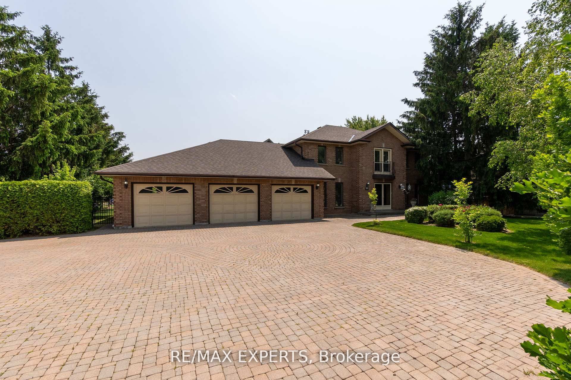 80 Colucci Drive Property Photo 3