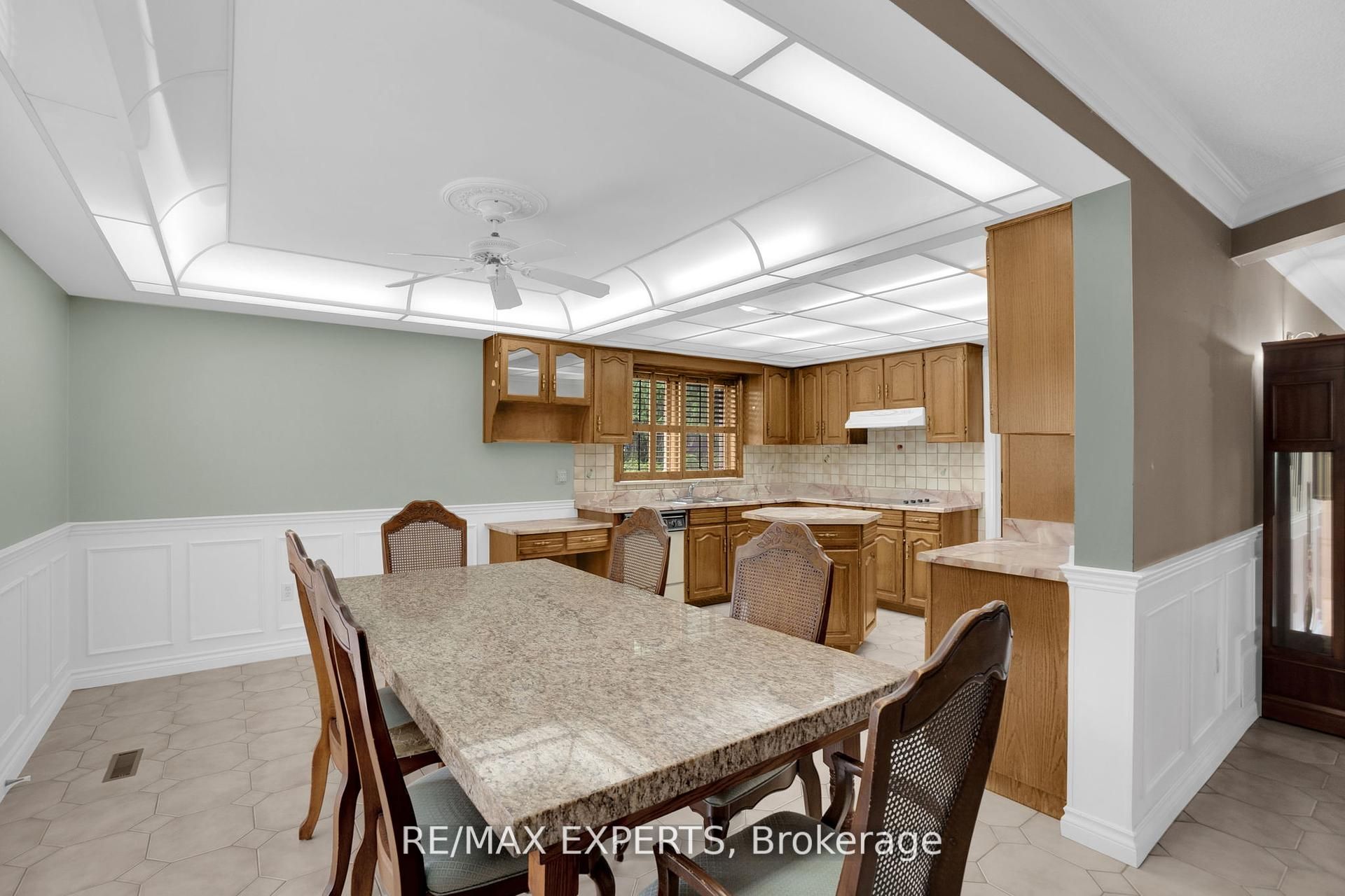 80 Colucci Drive Property Photo 17