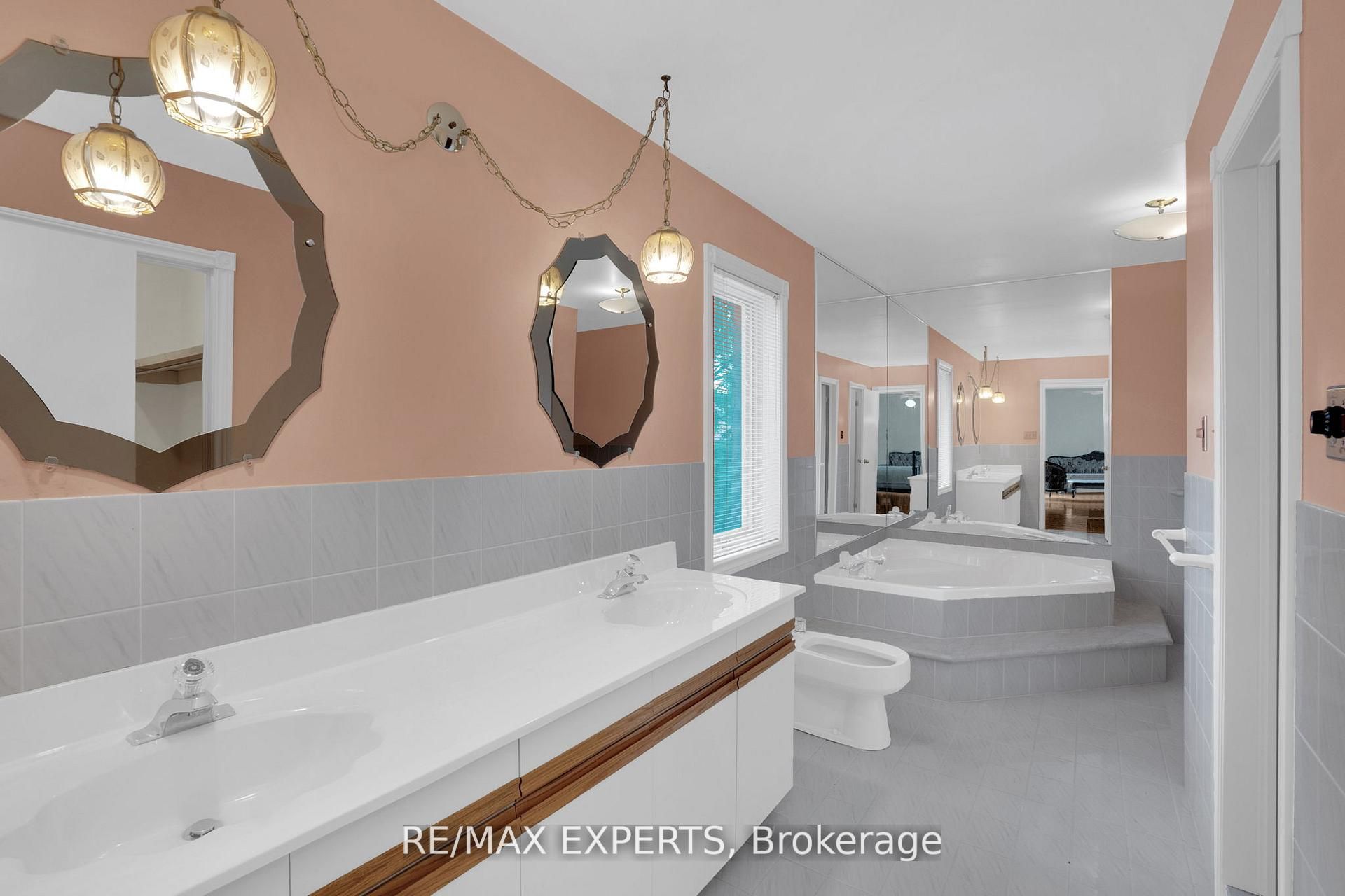 80 Colucci Drive Property Photo 33