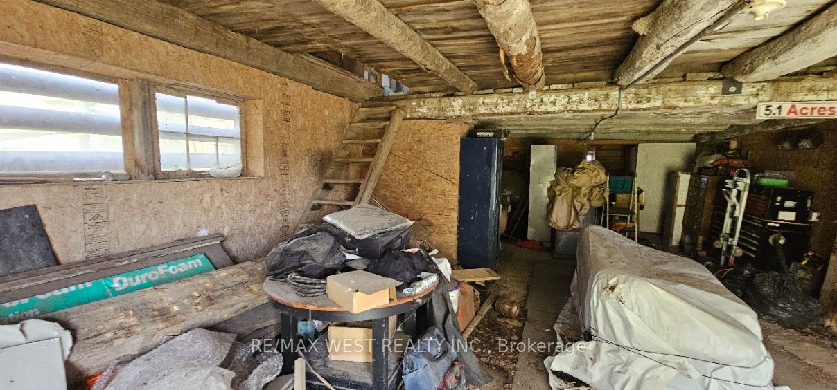 6536 5th Side Road Property Photo 32