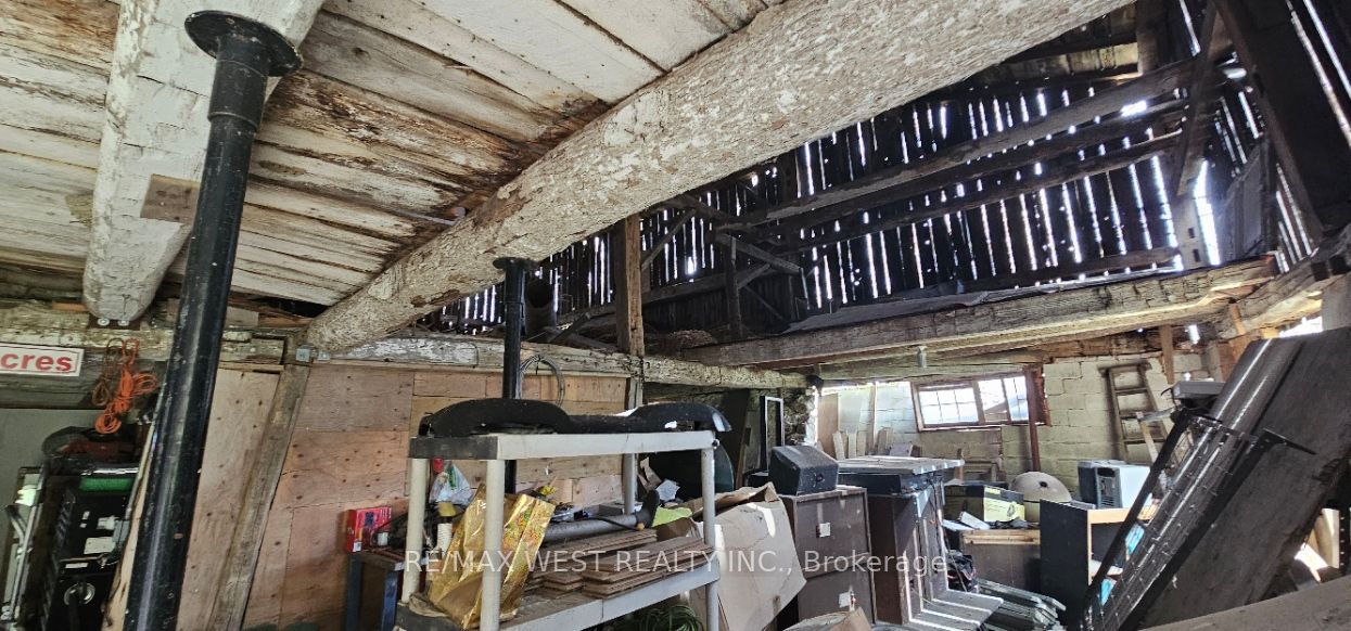 6536 5th Side Road Property Photo 38