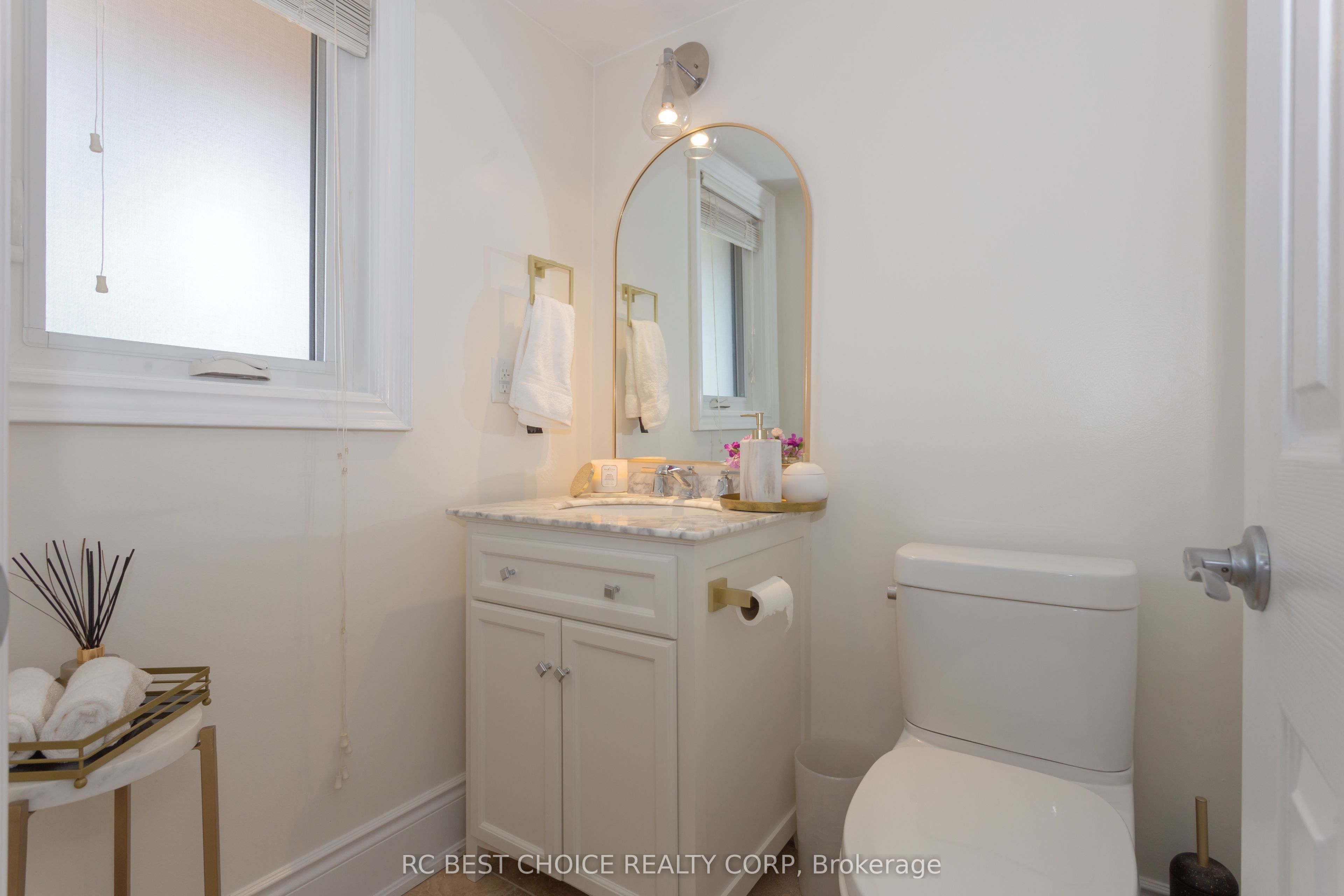 68 Carron Avenue Property Photo 11