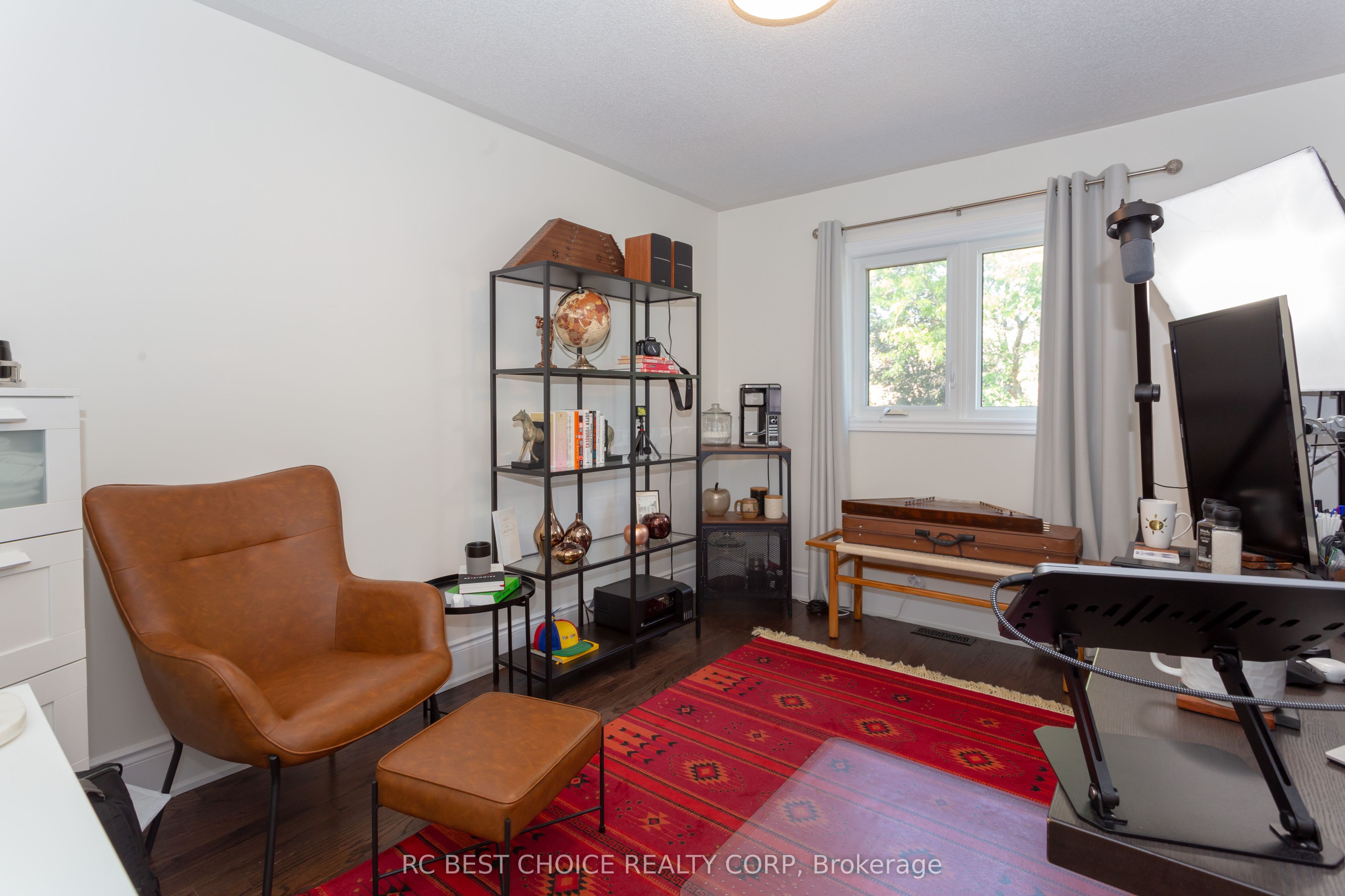 68 Carron Avenue Property Photo 18
