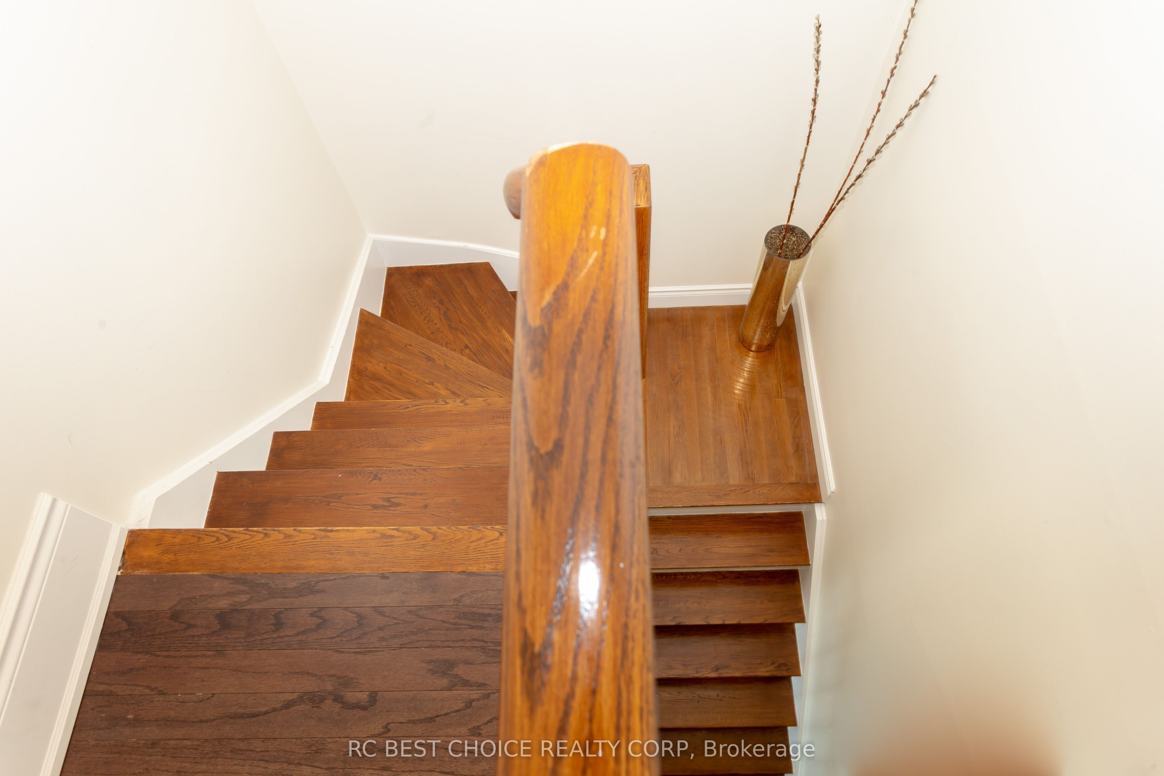 68 Carron Avenue Property Photo 20