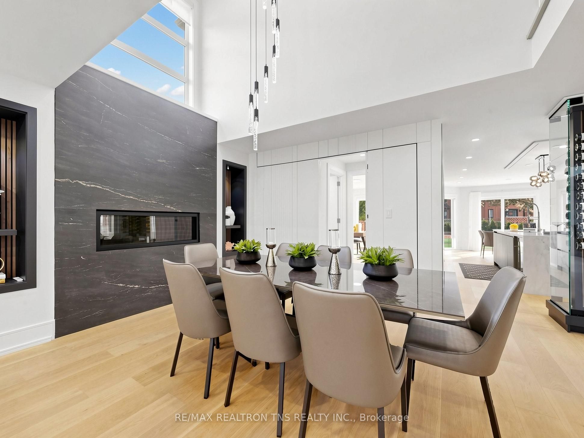 2 Eastgate Crescent Property Photo 10