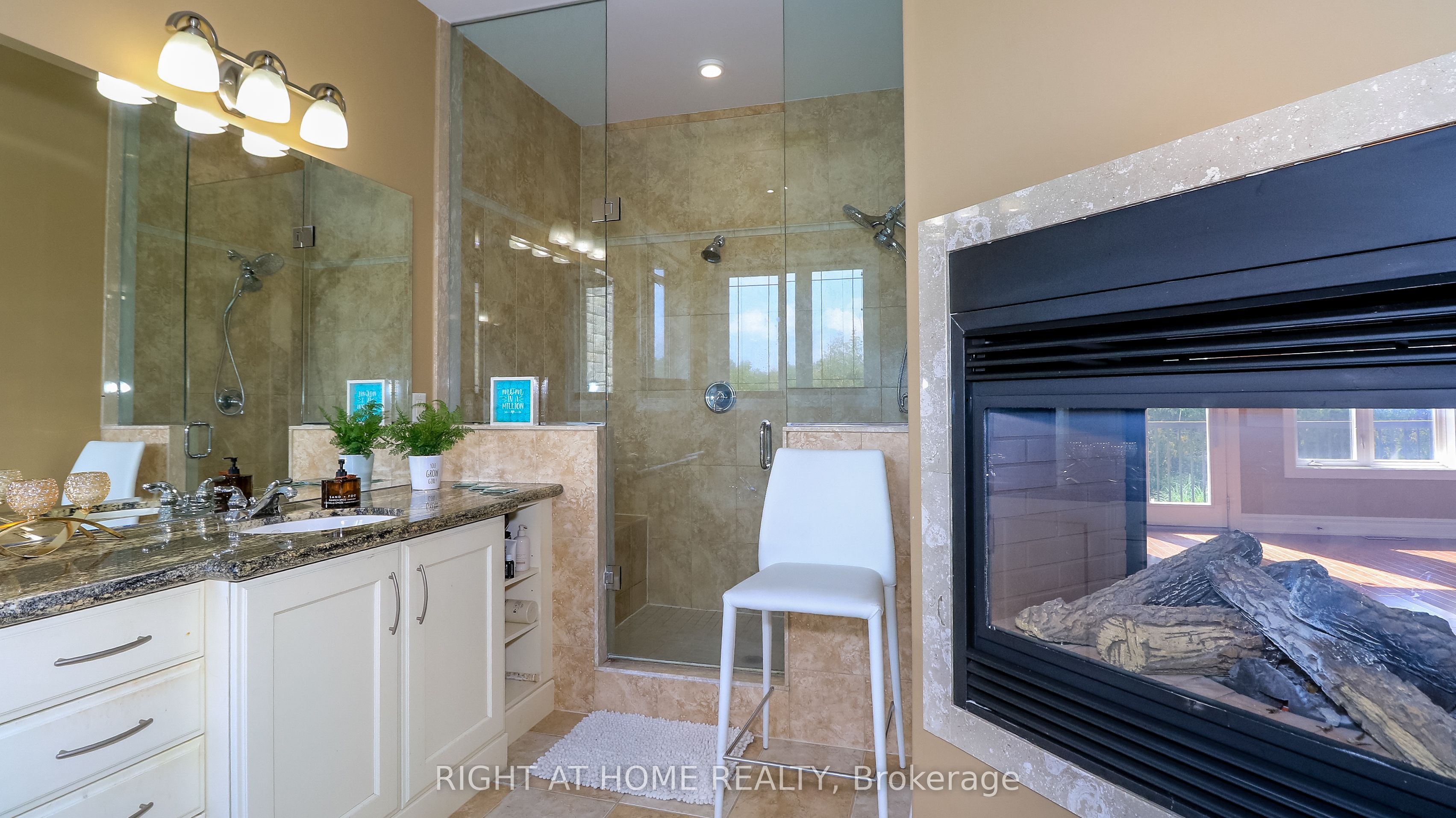 2014 Innisbrook Street Property Photo 22