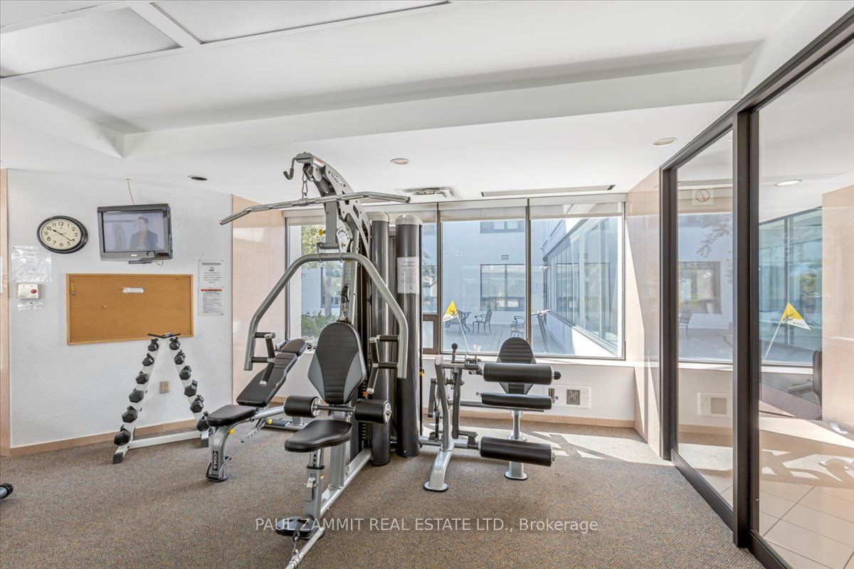 333 Clark Avenue W #103 Property Photo 9