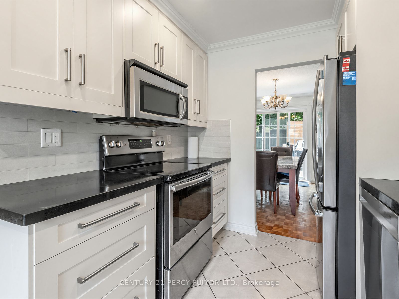 388 Handley Crescent Property Photo 10