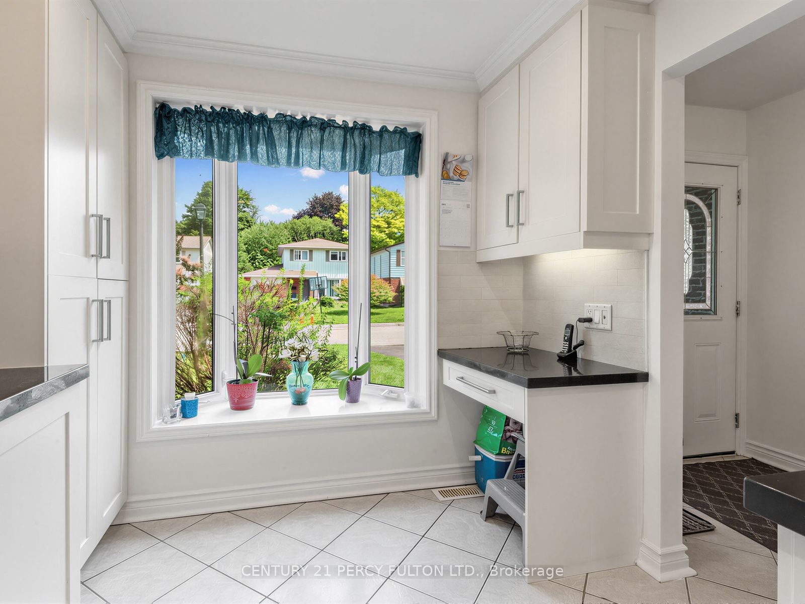 388 Handley Crescent Property Photo 11